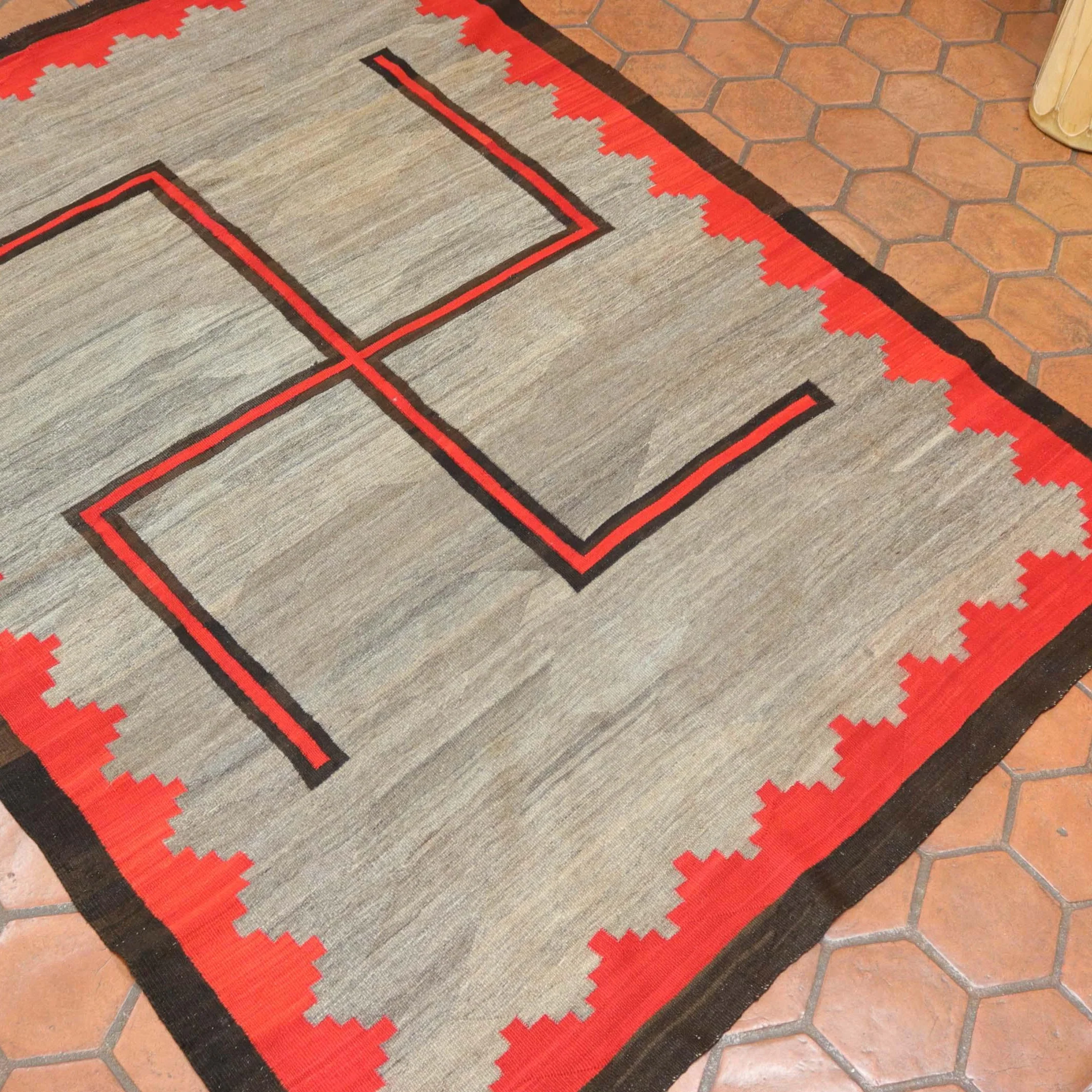1910s Whirling Log Rug - Image 2