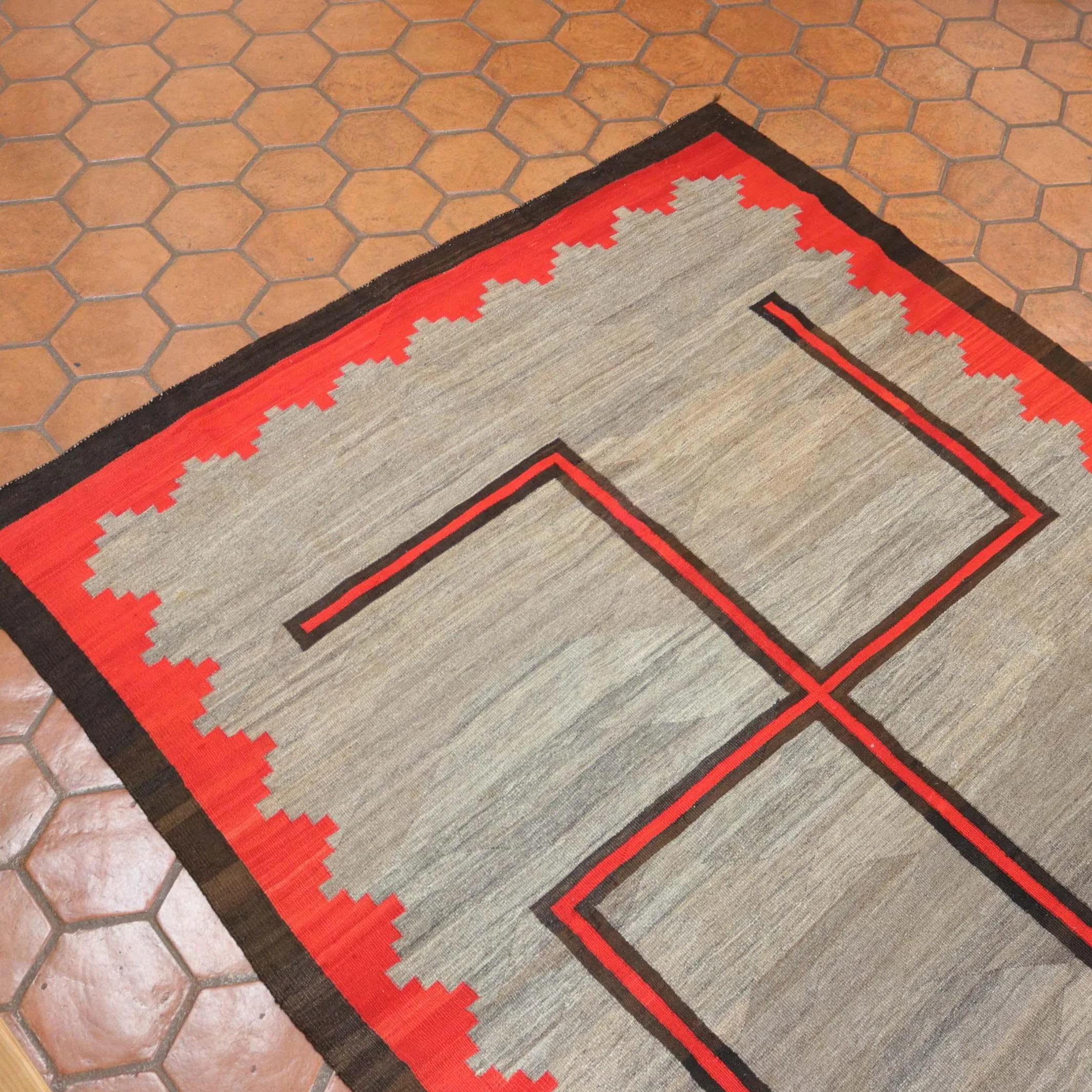 1910s Whirling Log Rug - Image 3