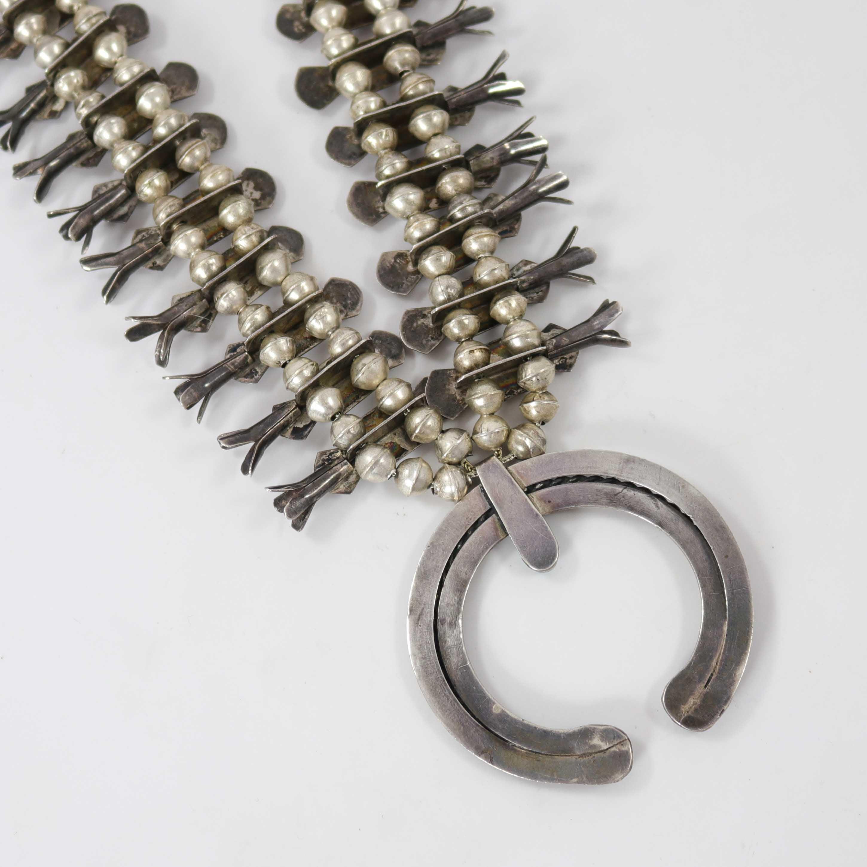 1930s Box Bow Squash Blossom - Image 8