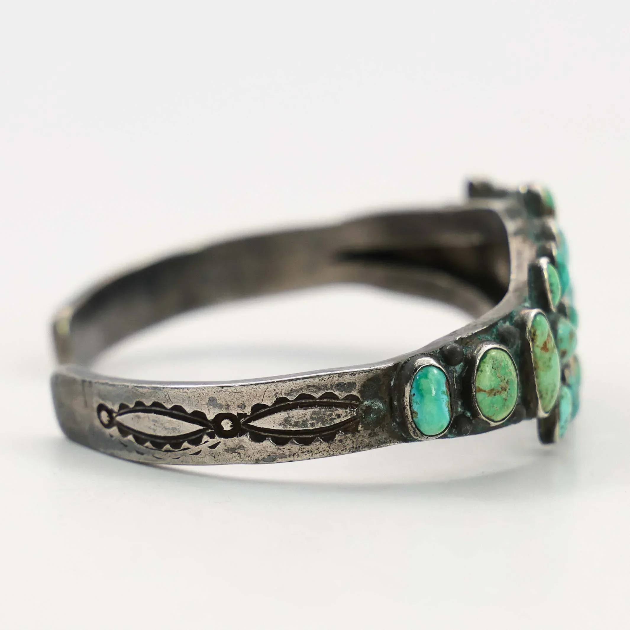 1930s Turquoise Cluster Cuff - Image 3