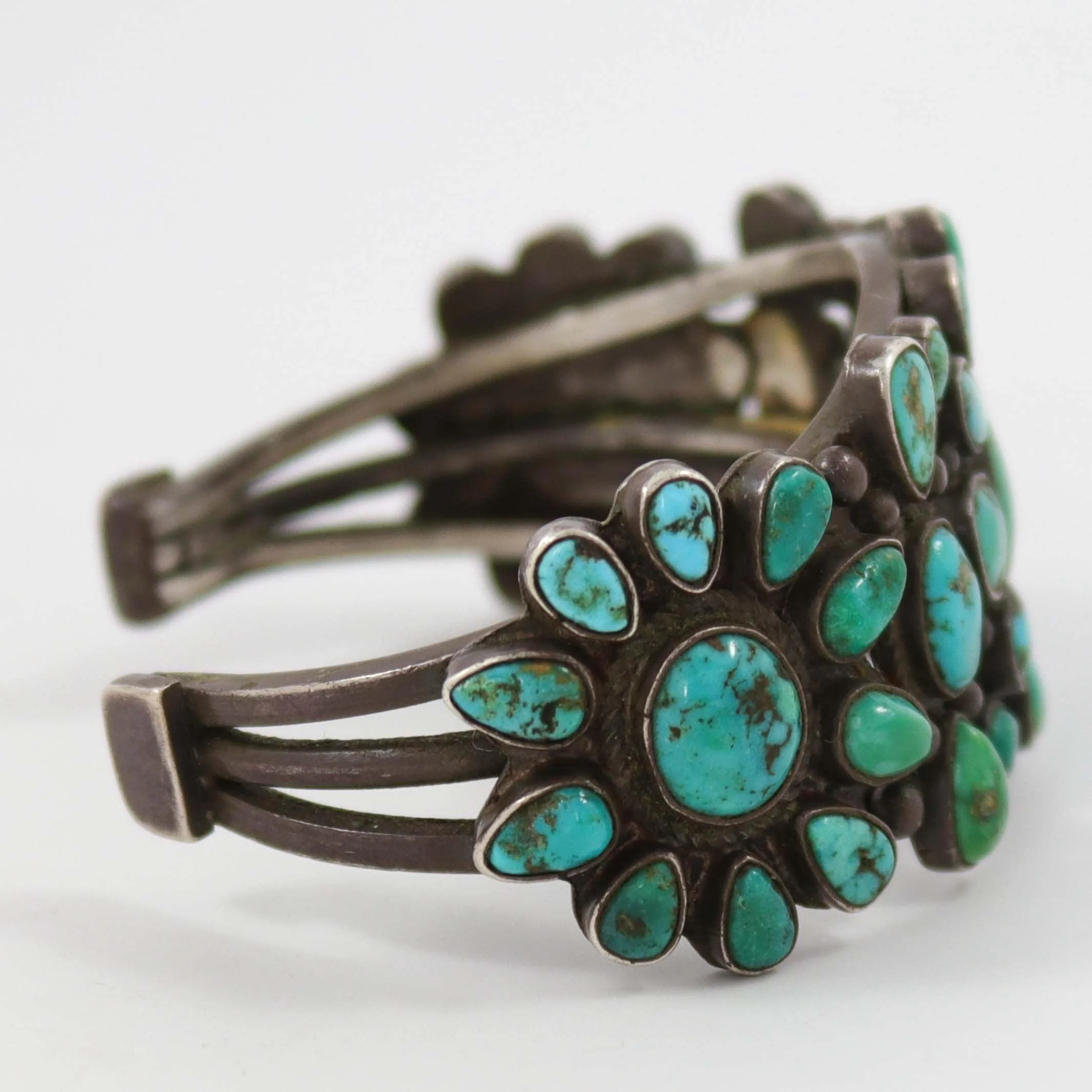 1940s Turquoise Cluster Cuff - Image 3