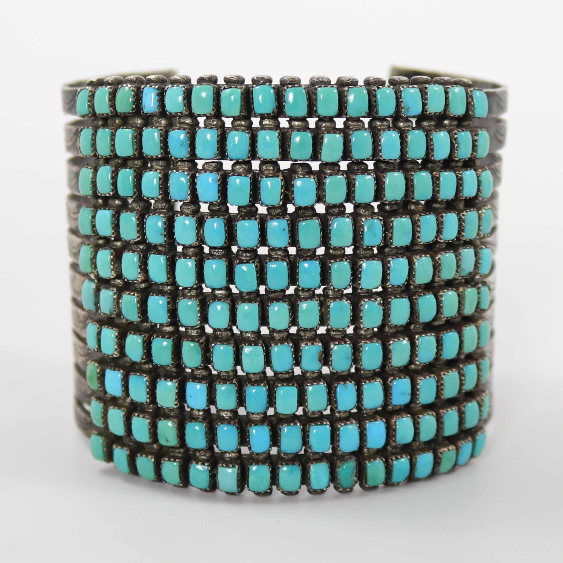 1940s Turquoise Row Bracelet - Image 2