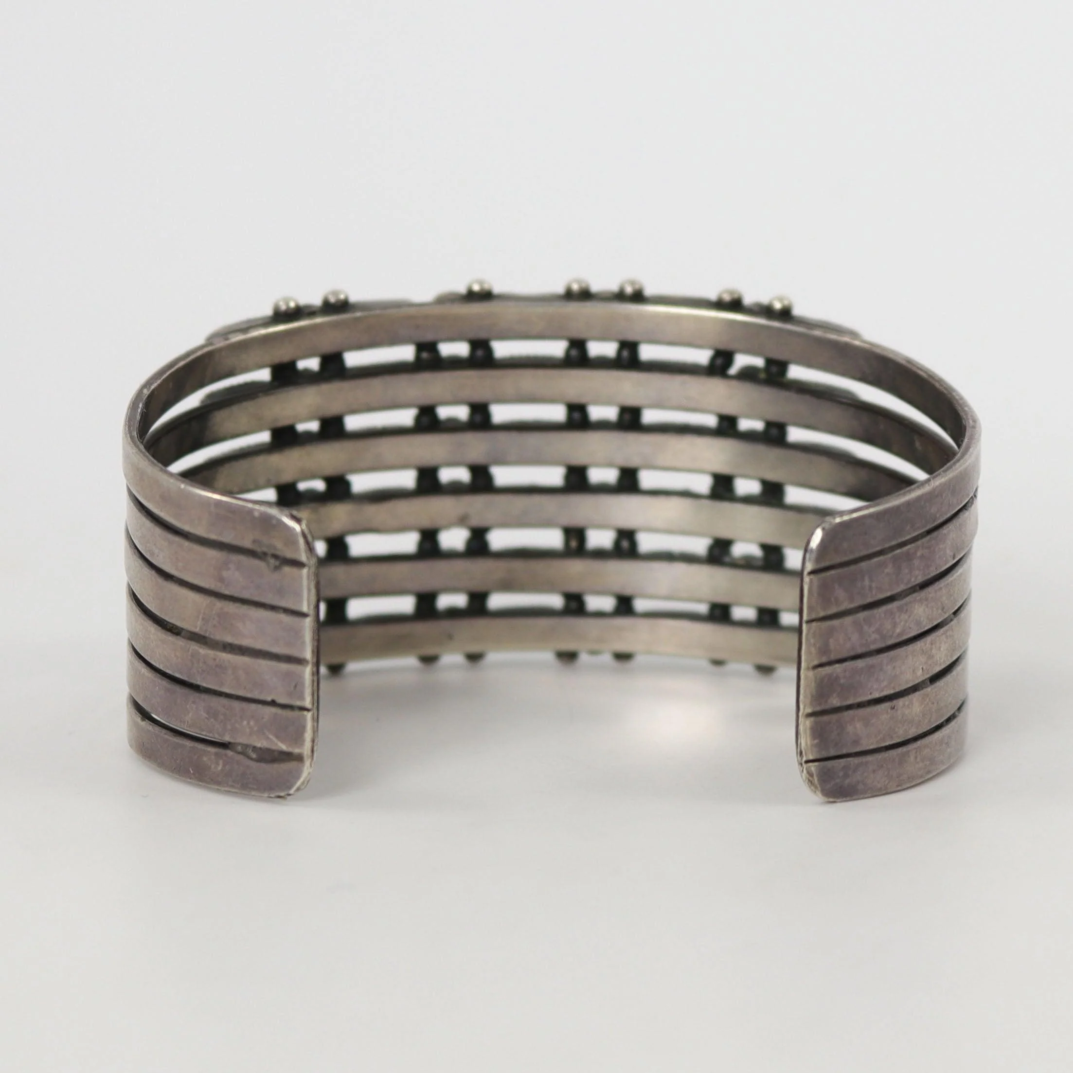 1940s Turquoise Row Bracelet - Image 5