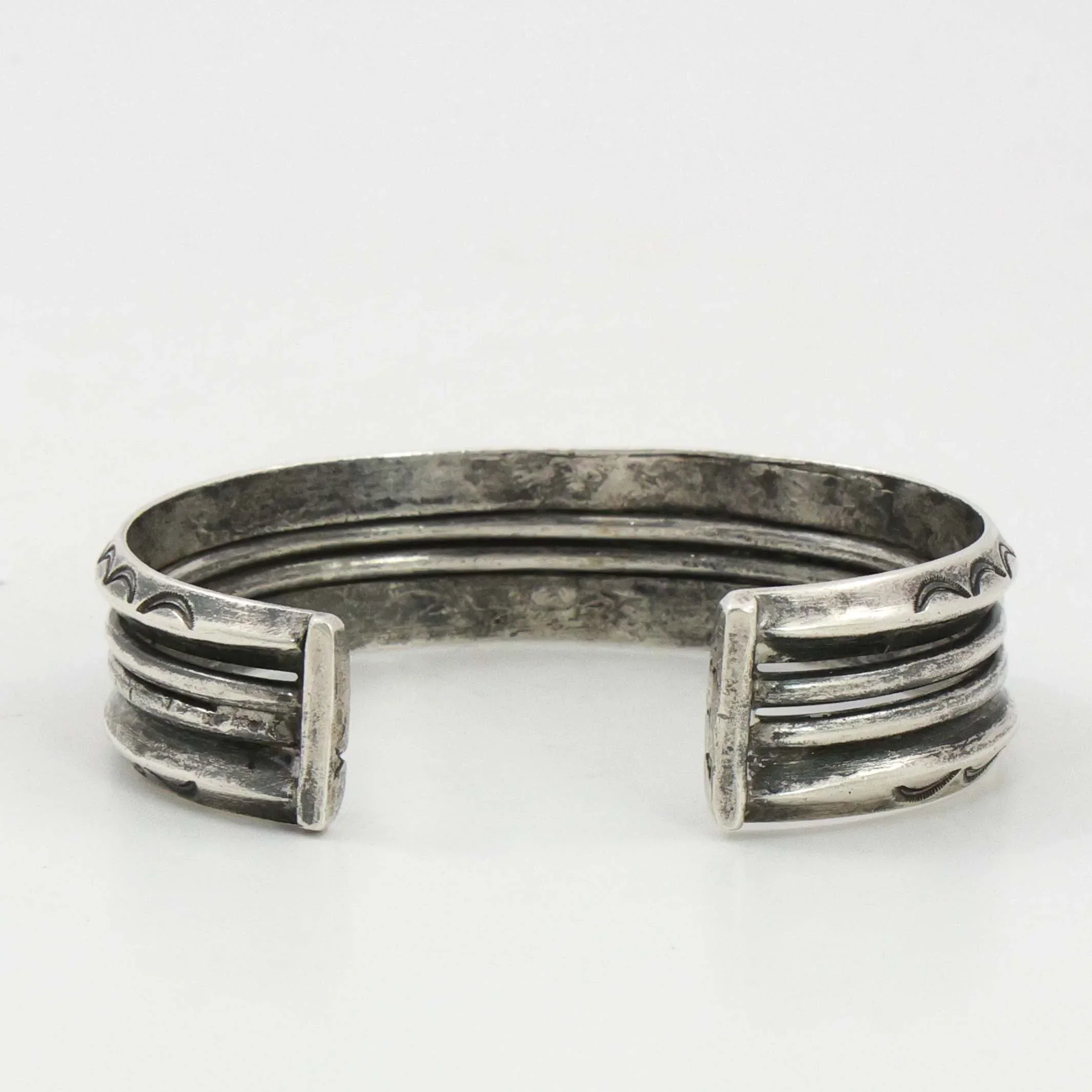 1940s Turquoise Row Bracelet - Image 6