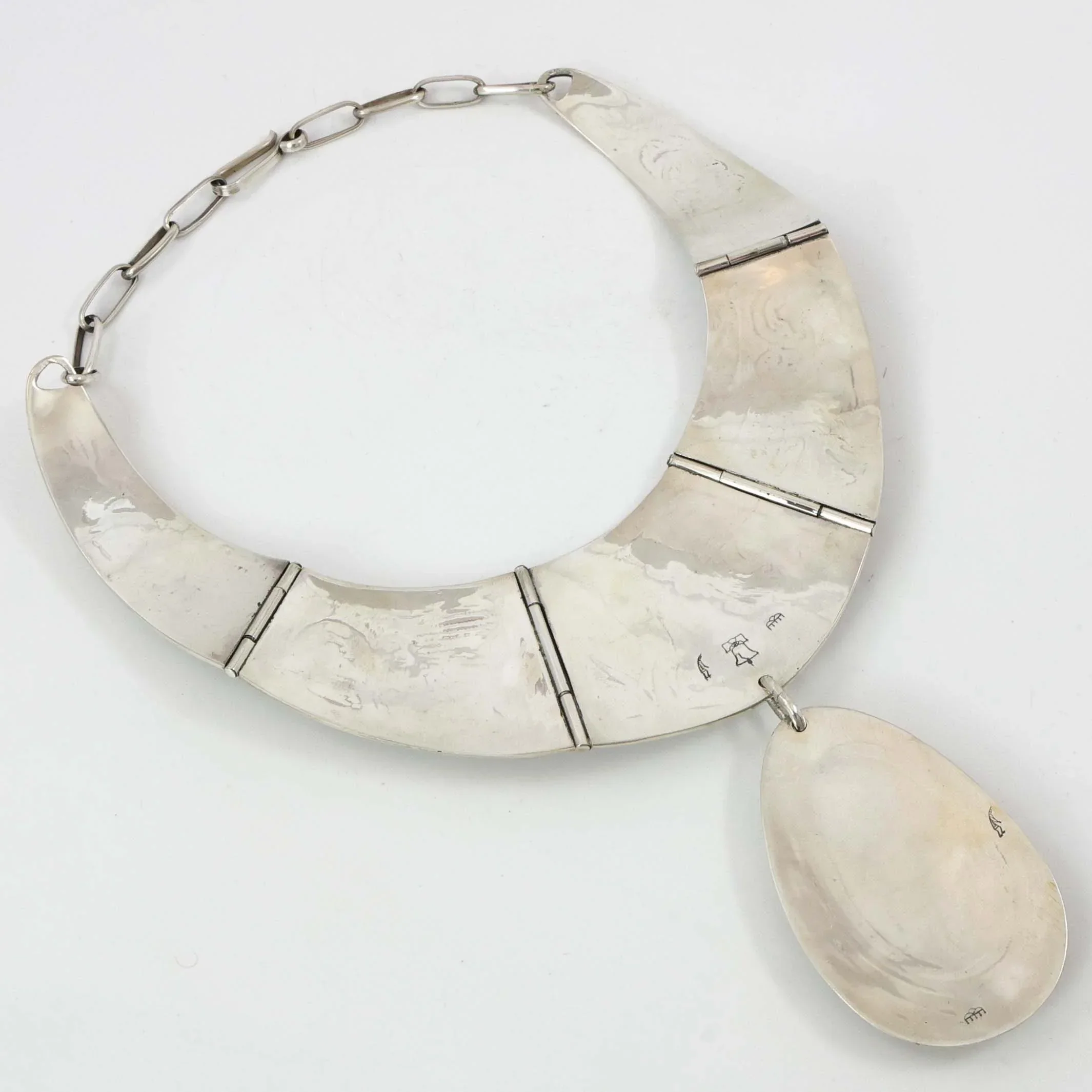 1970s Ram Necklace with Turquoise - Image 7