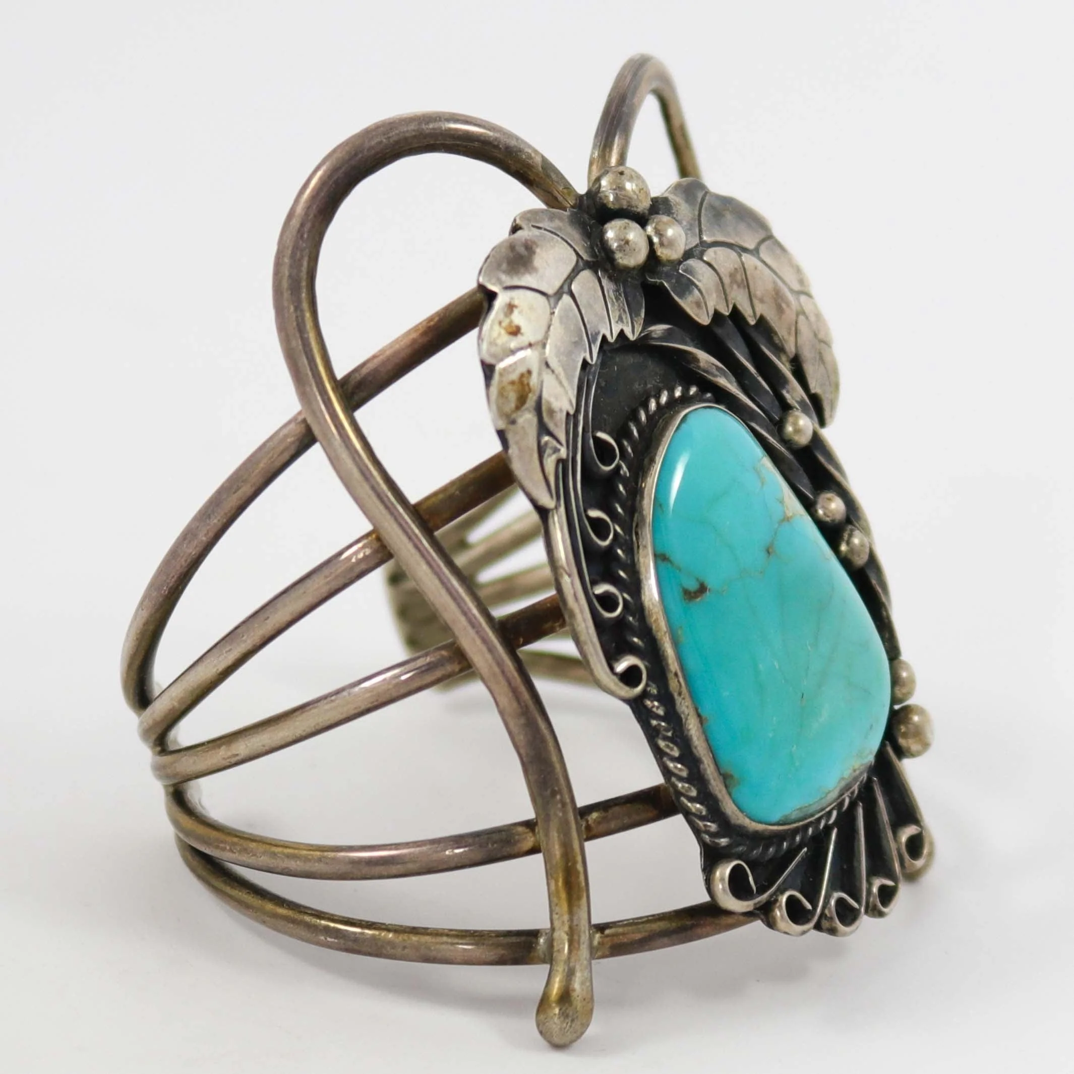 1970s Turquoise Leaf Cuff - Image 3