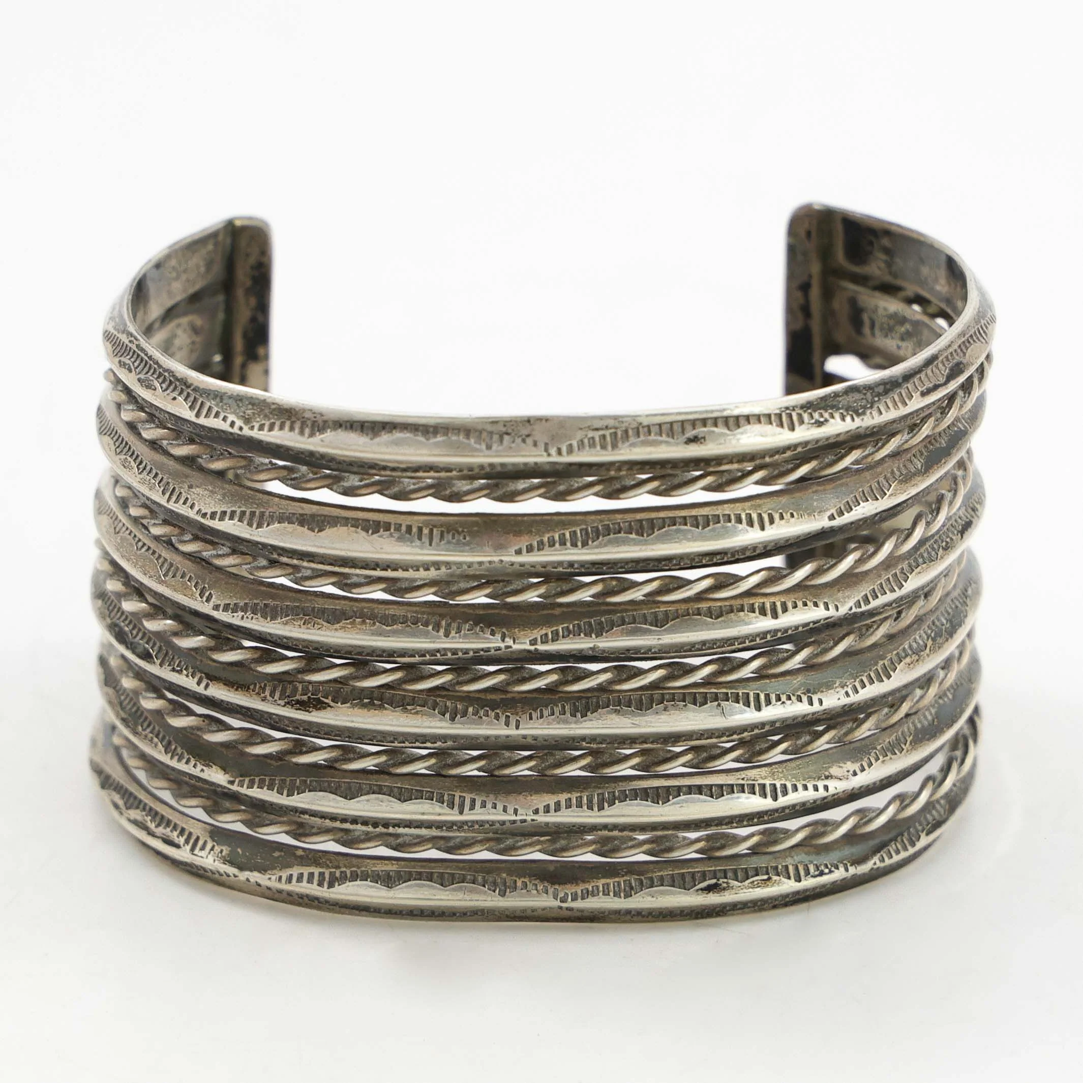 1970s Twisted Wire Cuff - Image 2