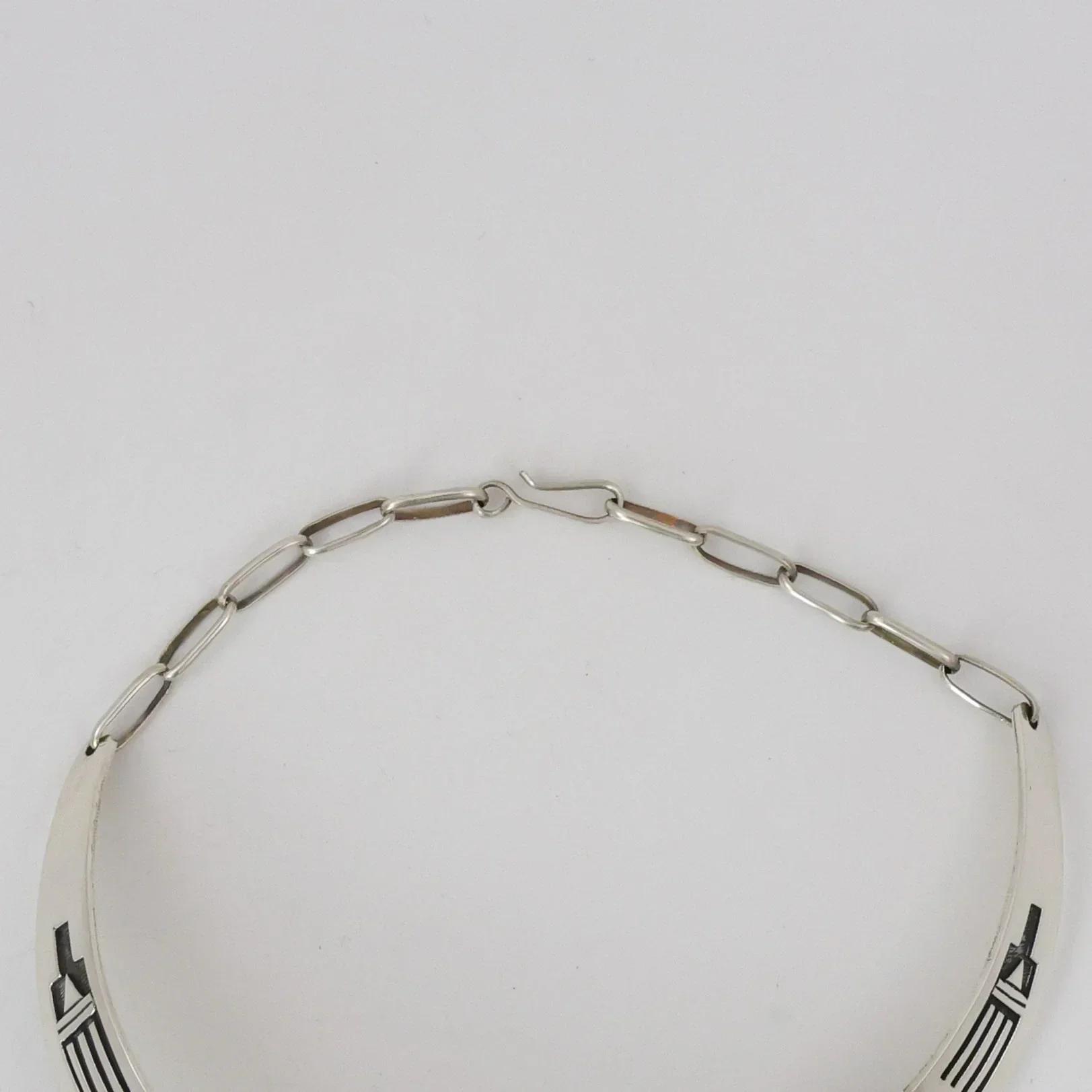 1970s Village Scene Collar Necklace - Image 6