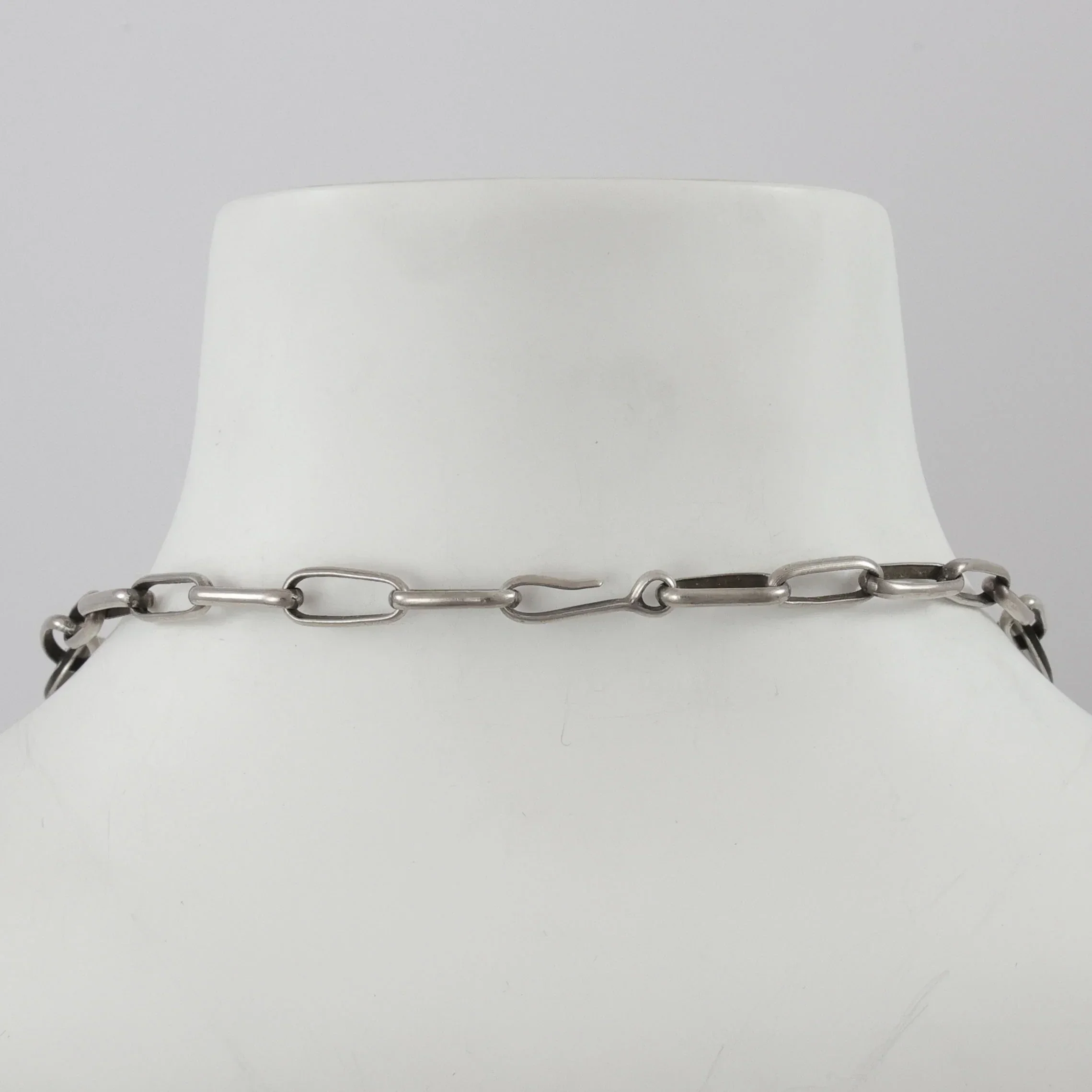 1980s Homecoming Collar - Image 4