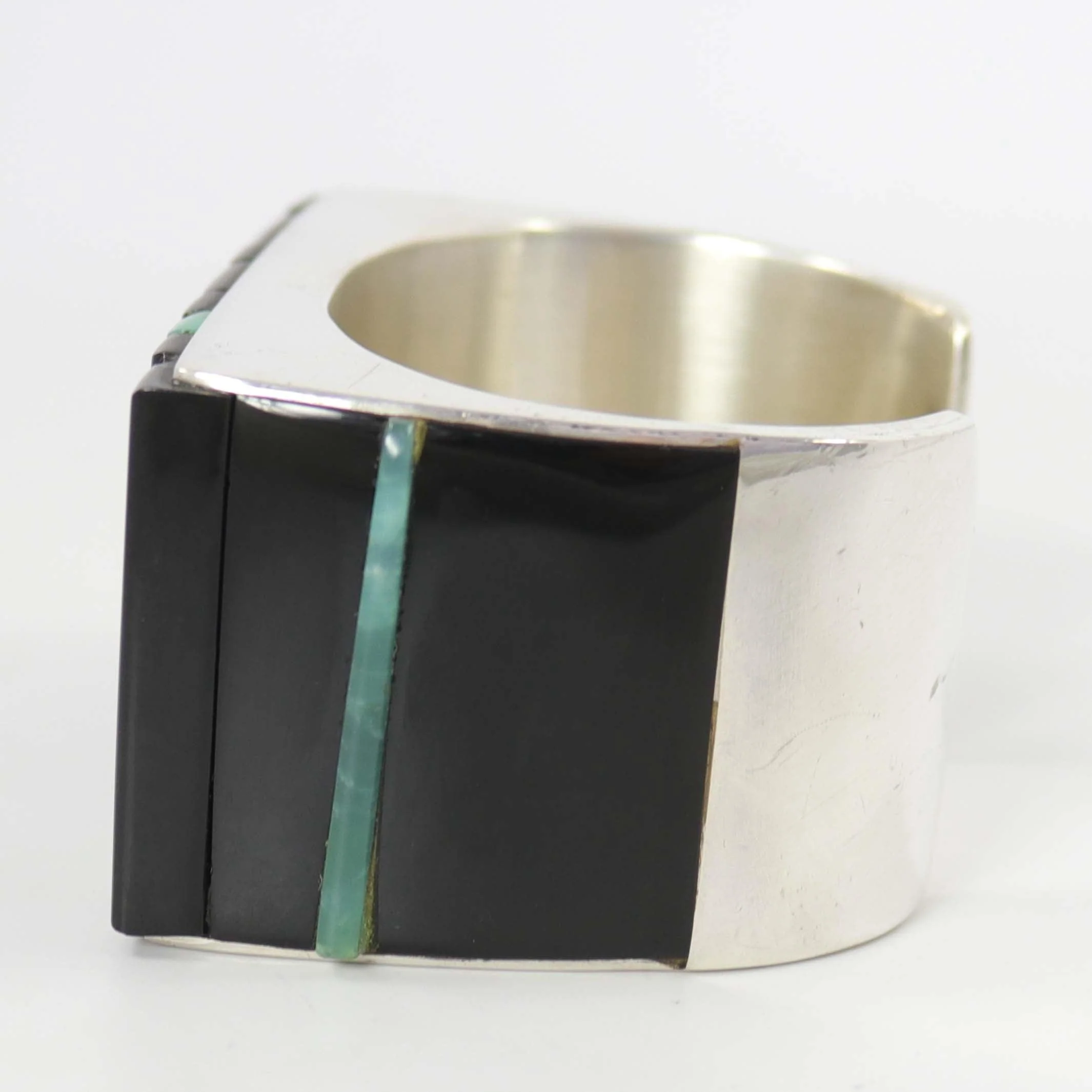 Black Jade and Chrysoprase Cuff - Image 4