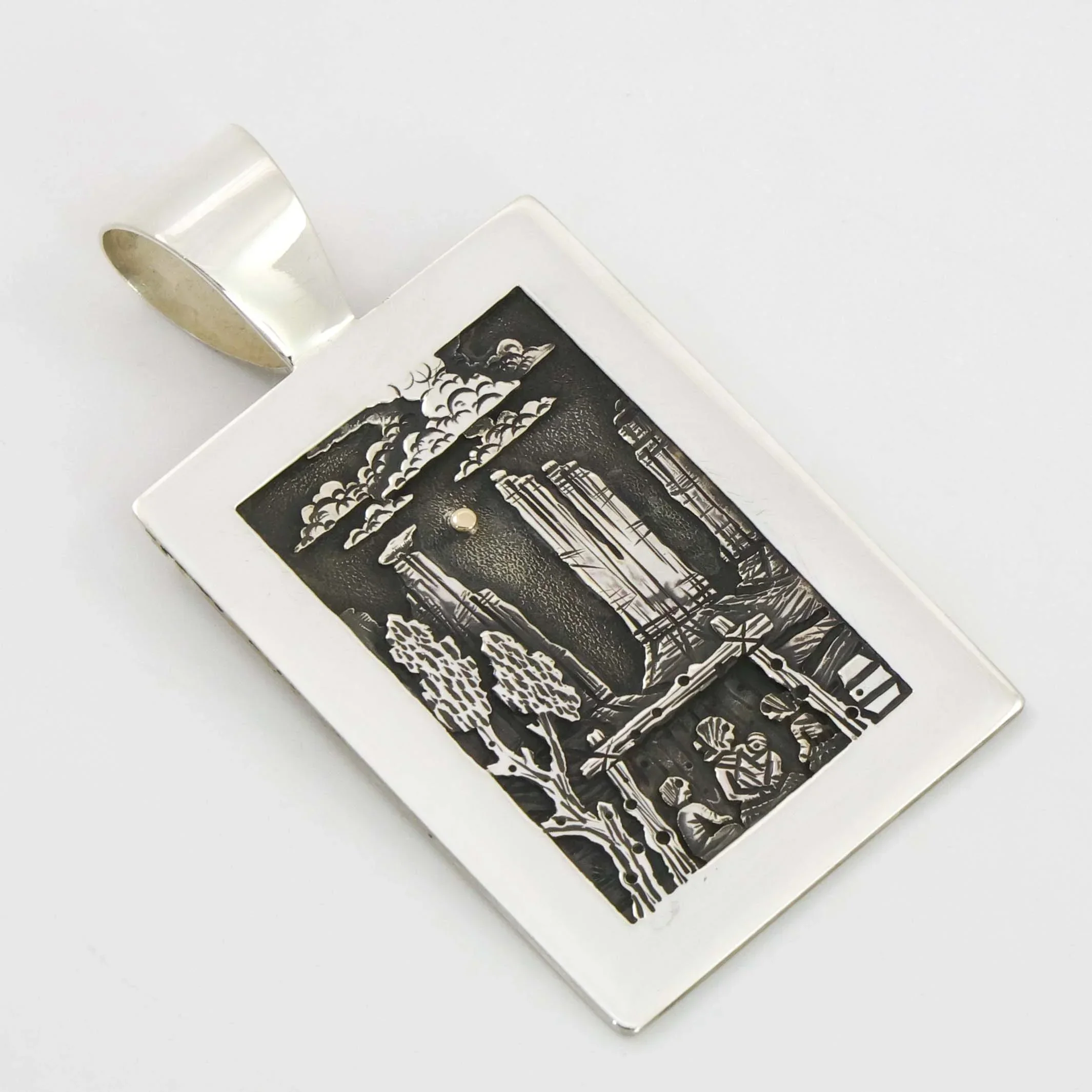 Canyon de Chelly Storyteller Pendant - Image 2