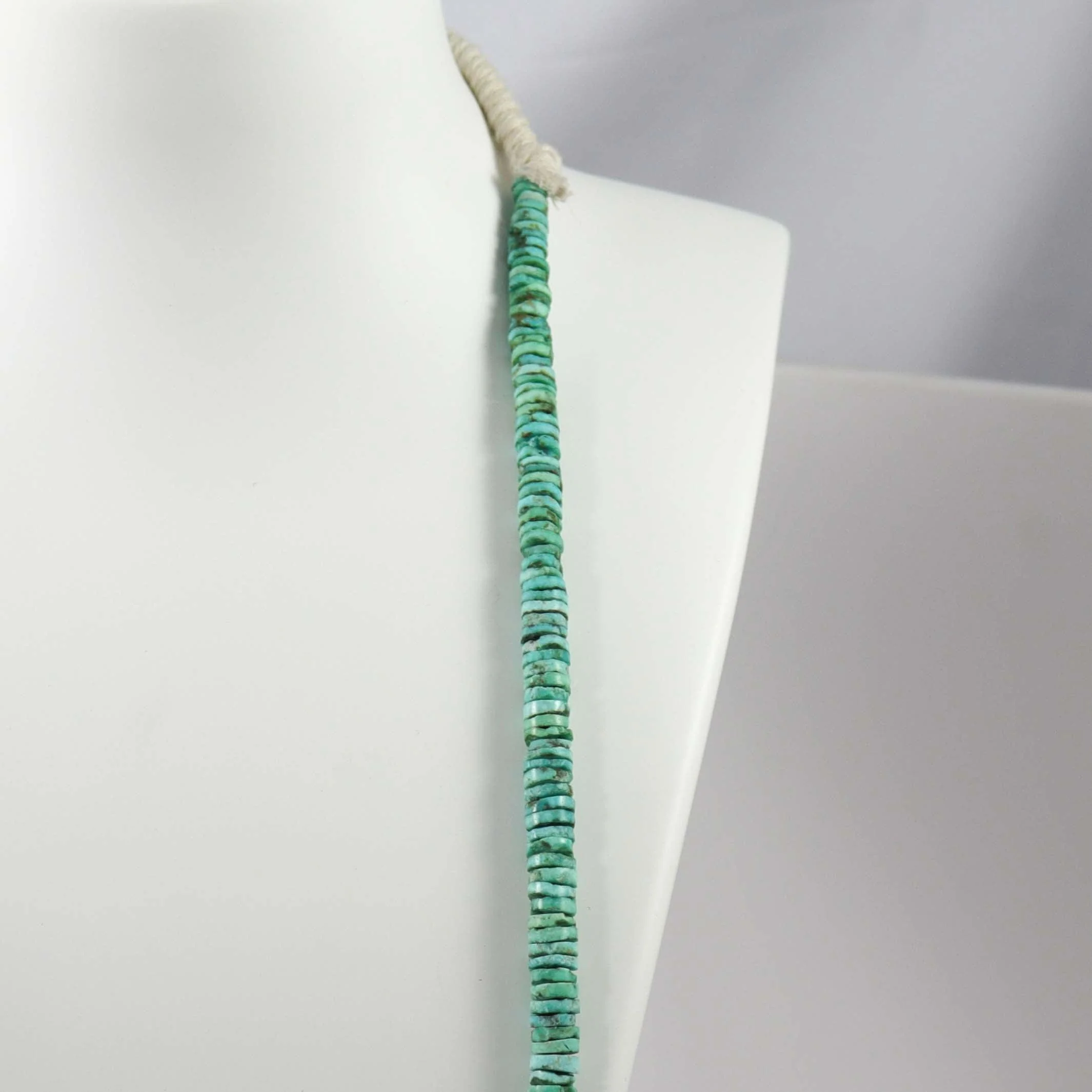 Carico Lake Turquoise Necklace - Image 4