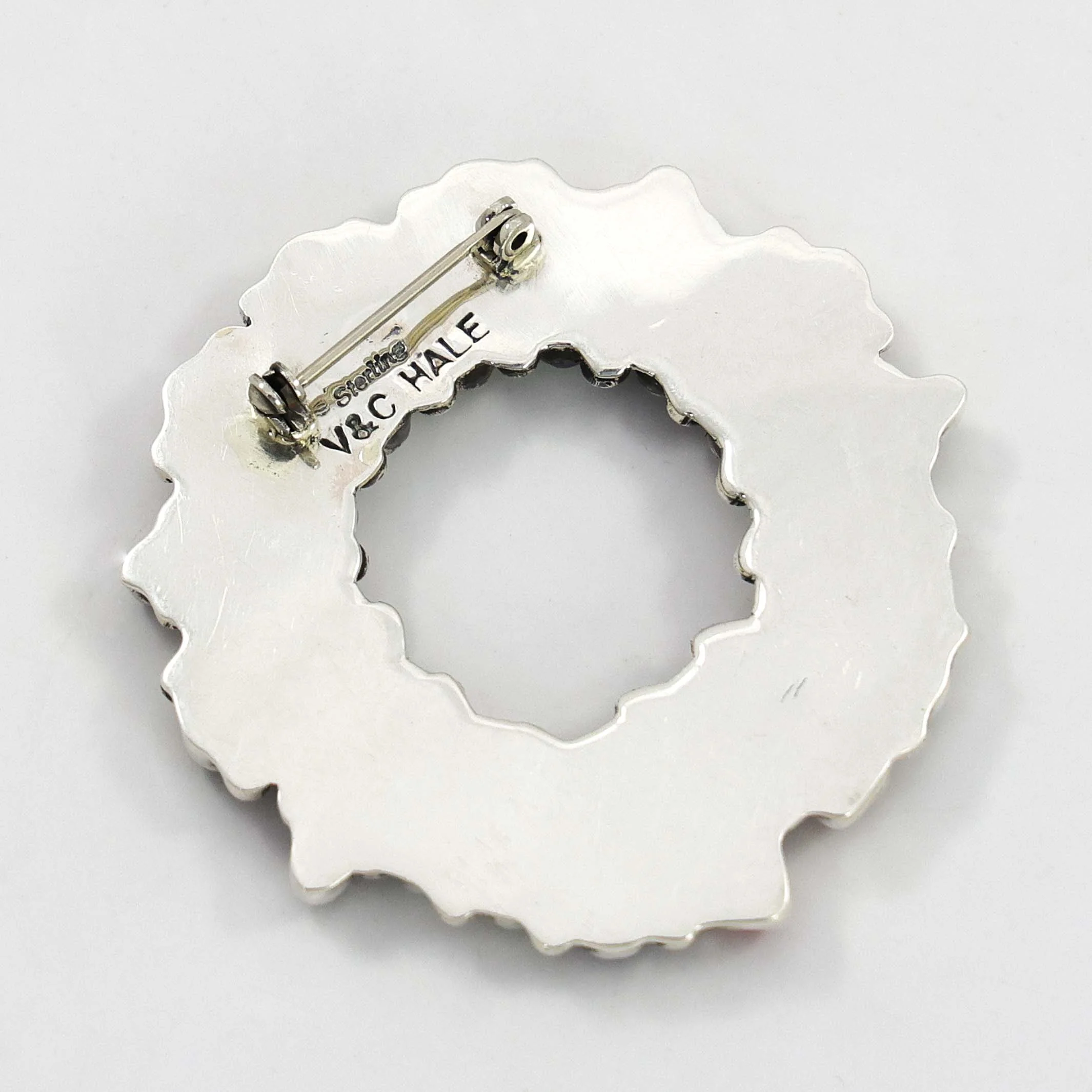 Christmas Wreath Pin - Image 3