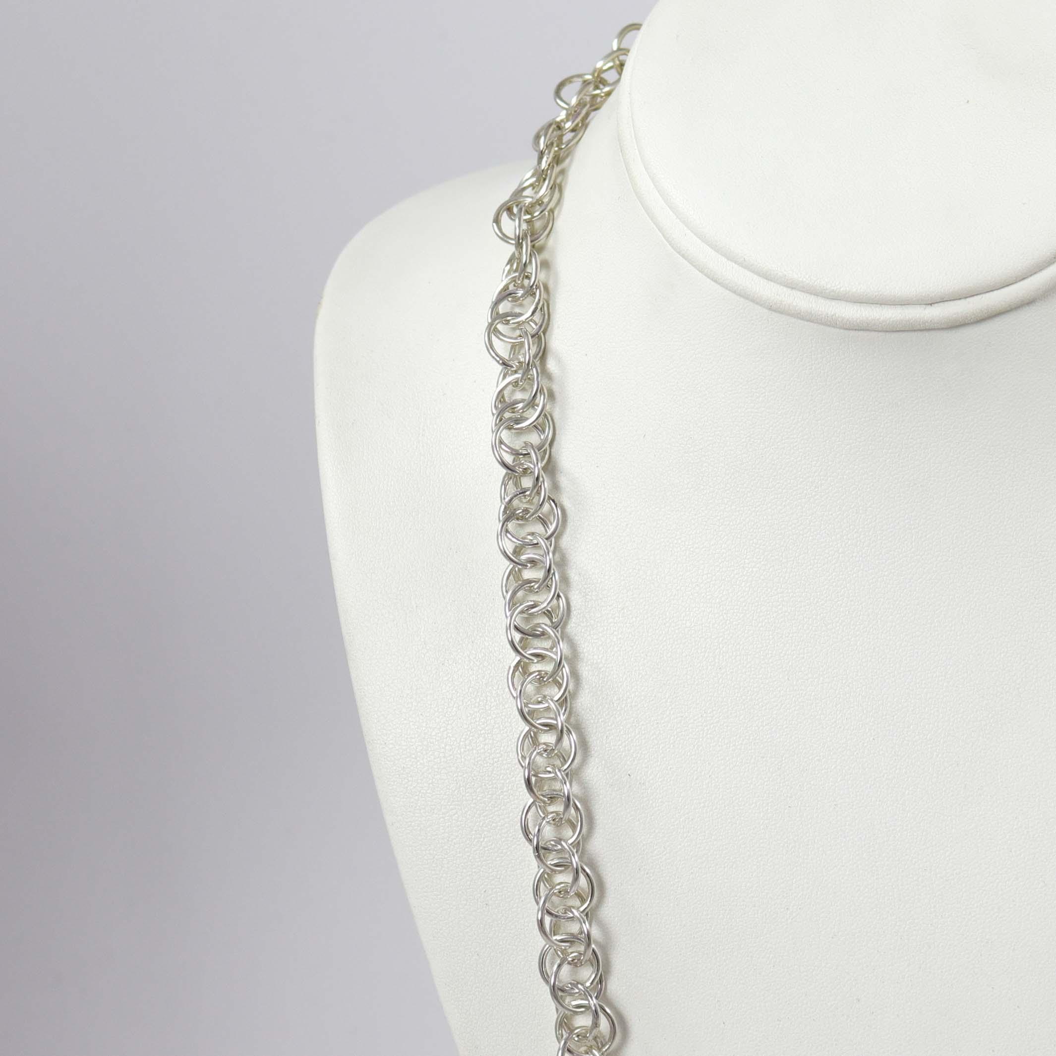 Circular Chain Necklace - Image 3