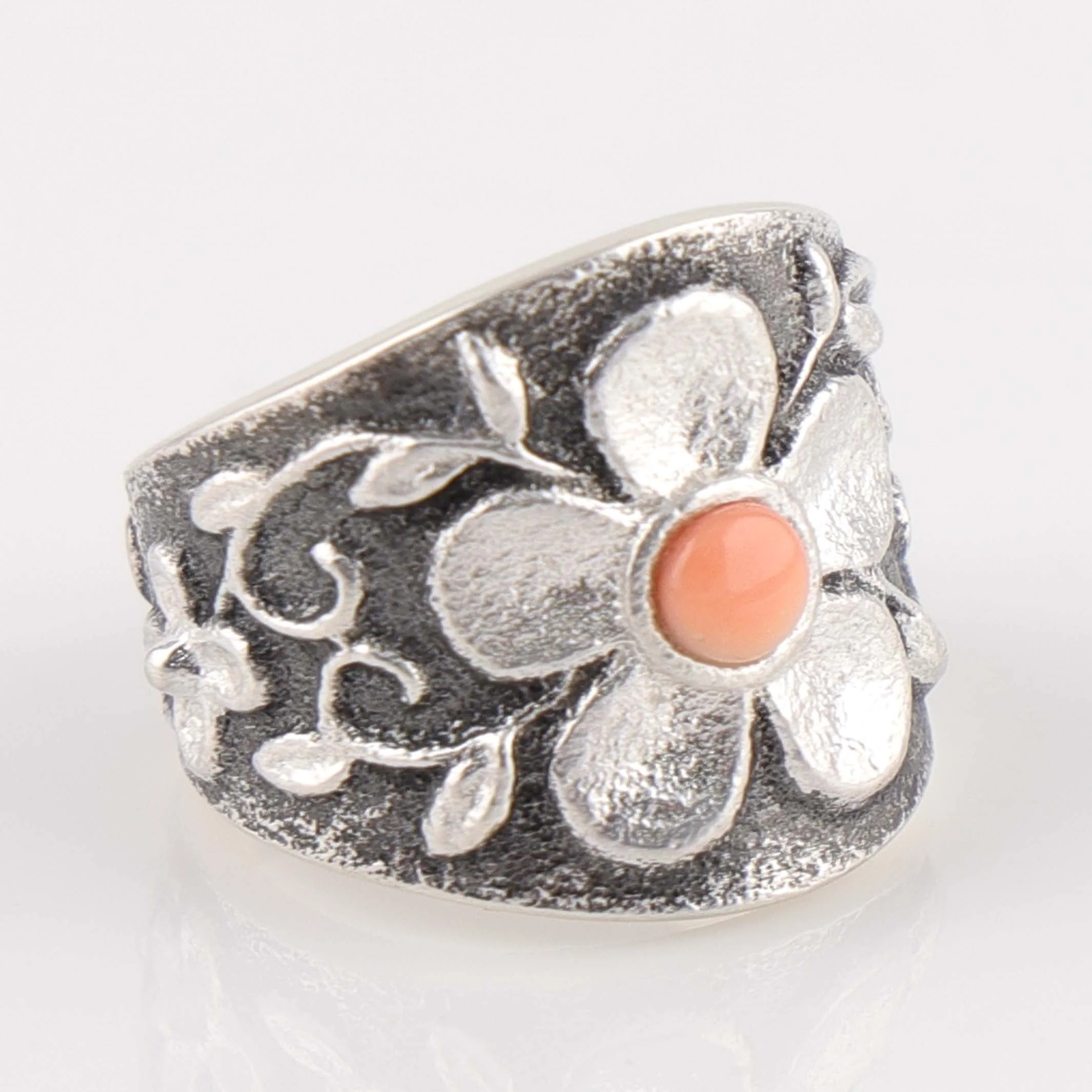 Coral Floral Ring - Image 2