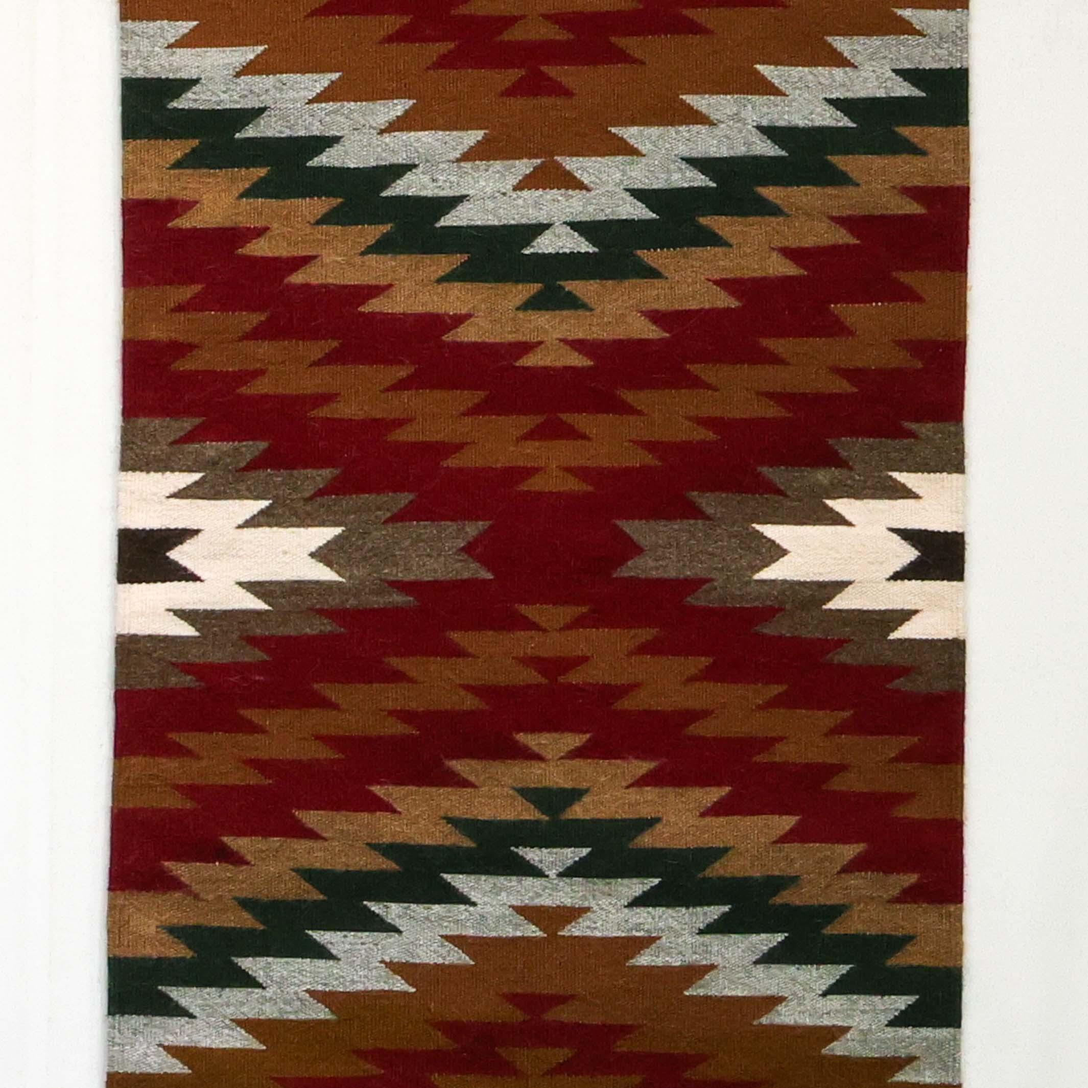 Eye Dazzler Runner - Image 2