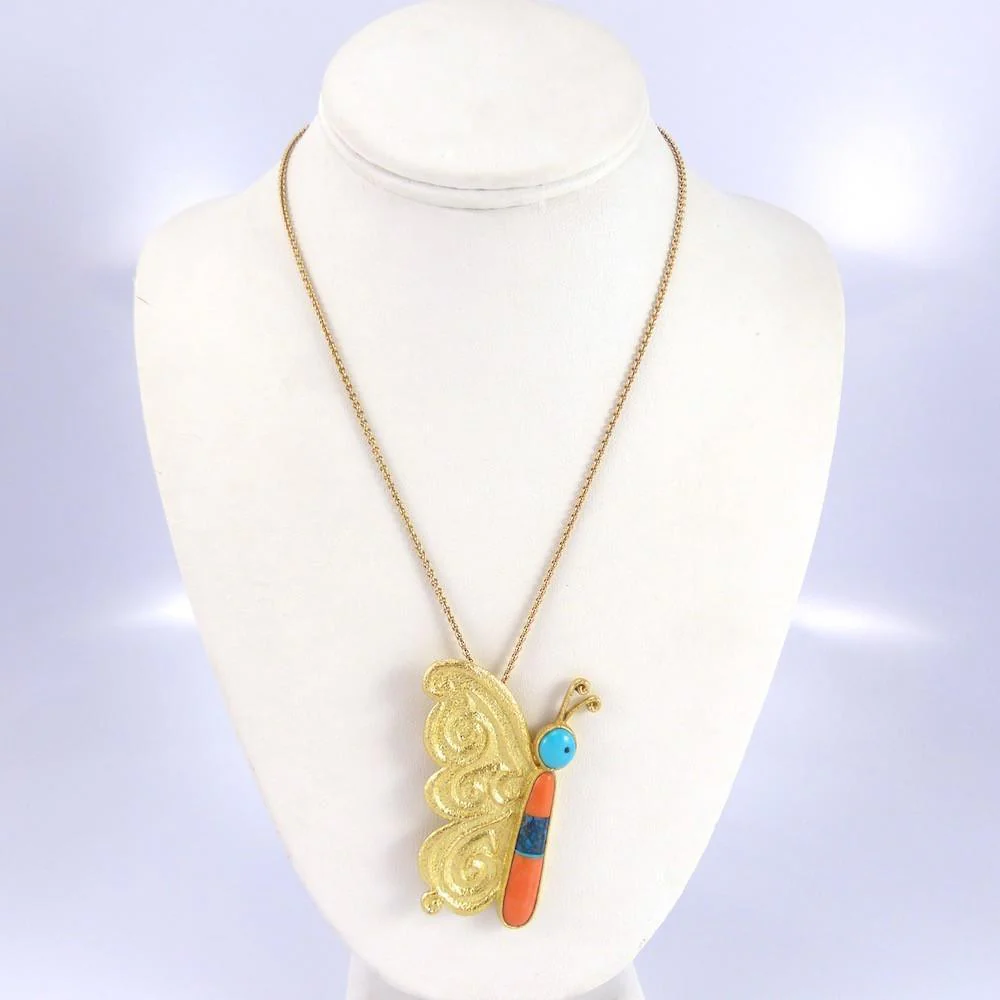 18k Gold Butterfly Necklace - Image 2