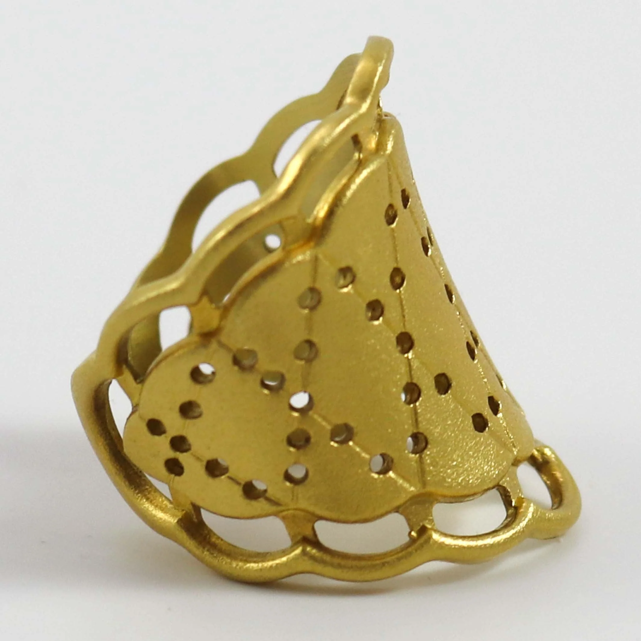 Gold Lace Ring - Image 3