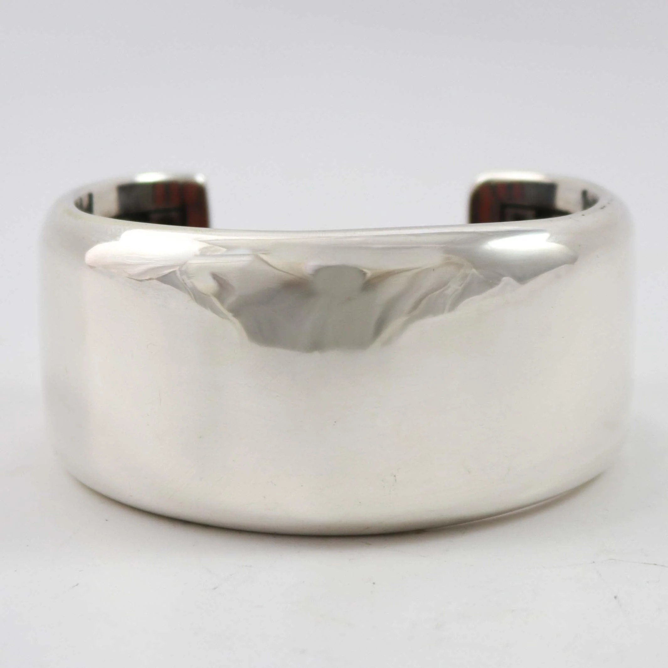 Hidden Coral Cuff - Image 4
