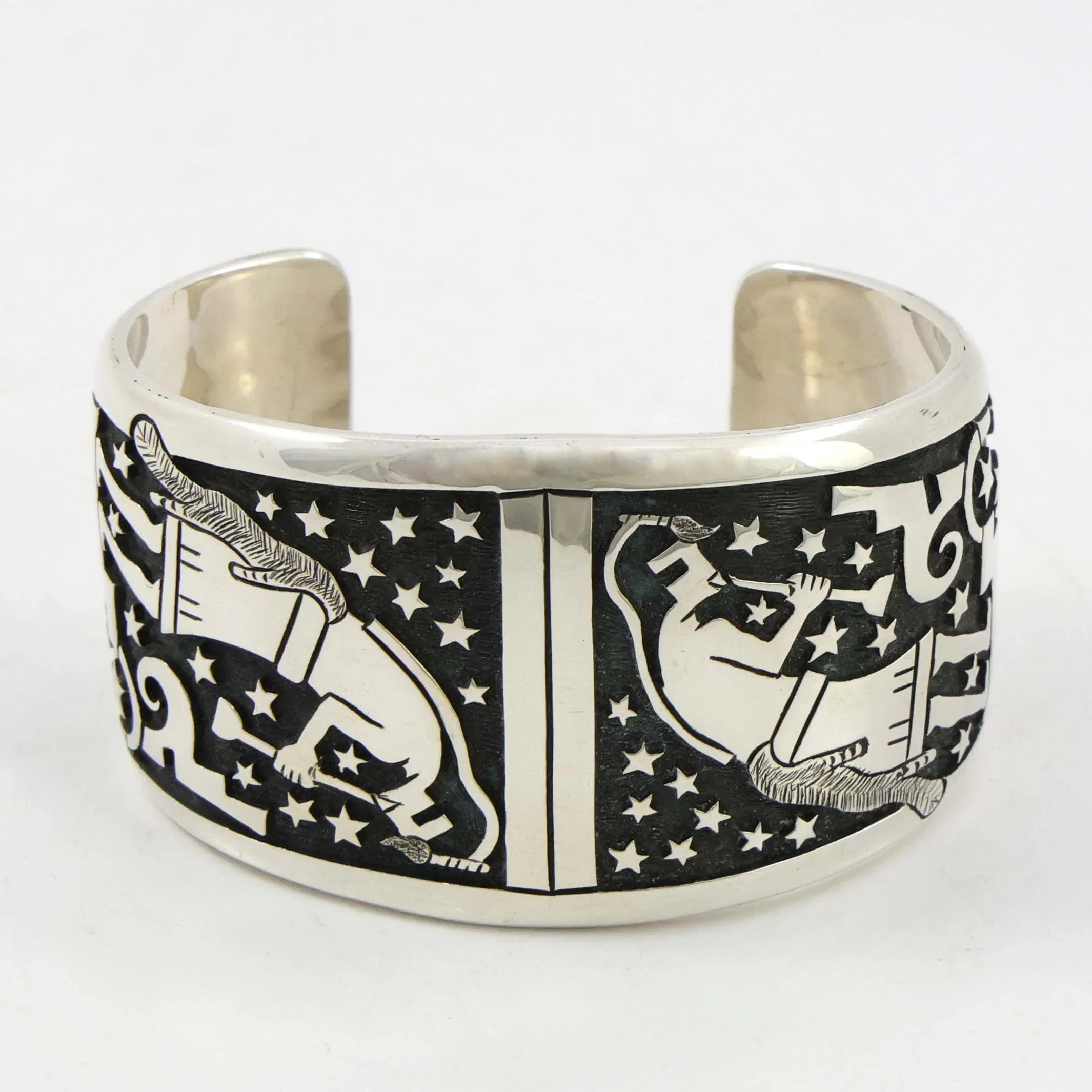 Hopi Flute Player Cuff - Image 2