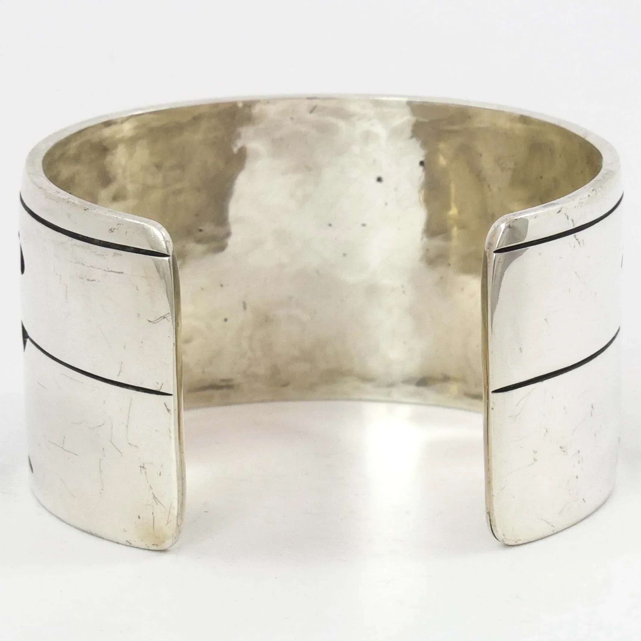 Hopy Overlay Cuff - Image 6