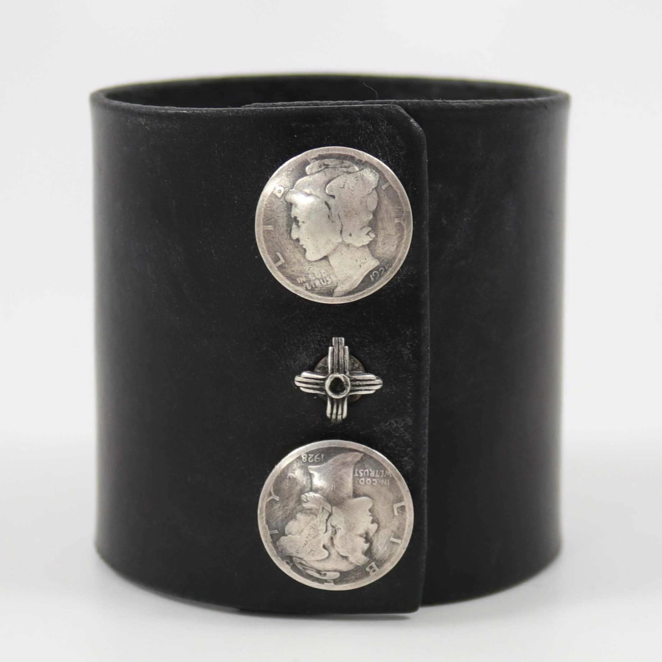 Hubei Turquoise Leather Cuff - Image 4