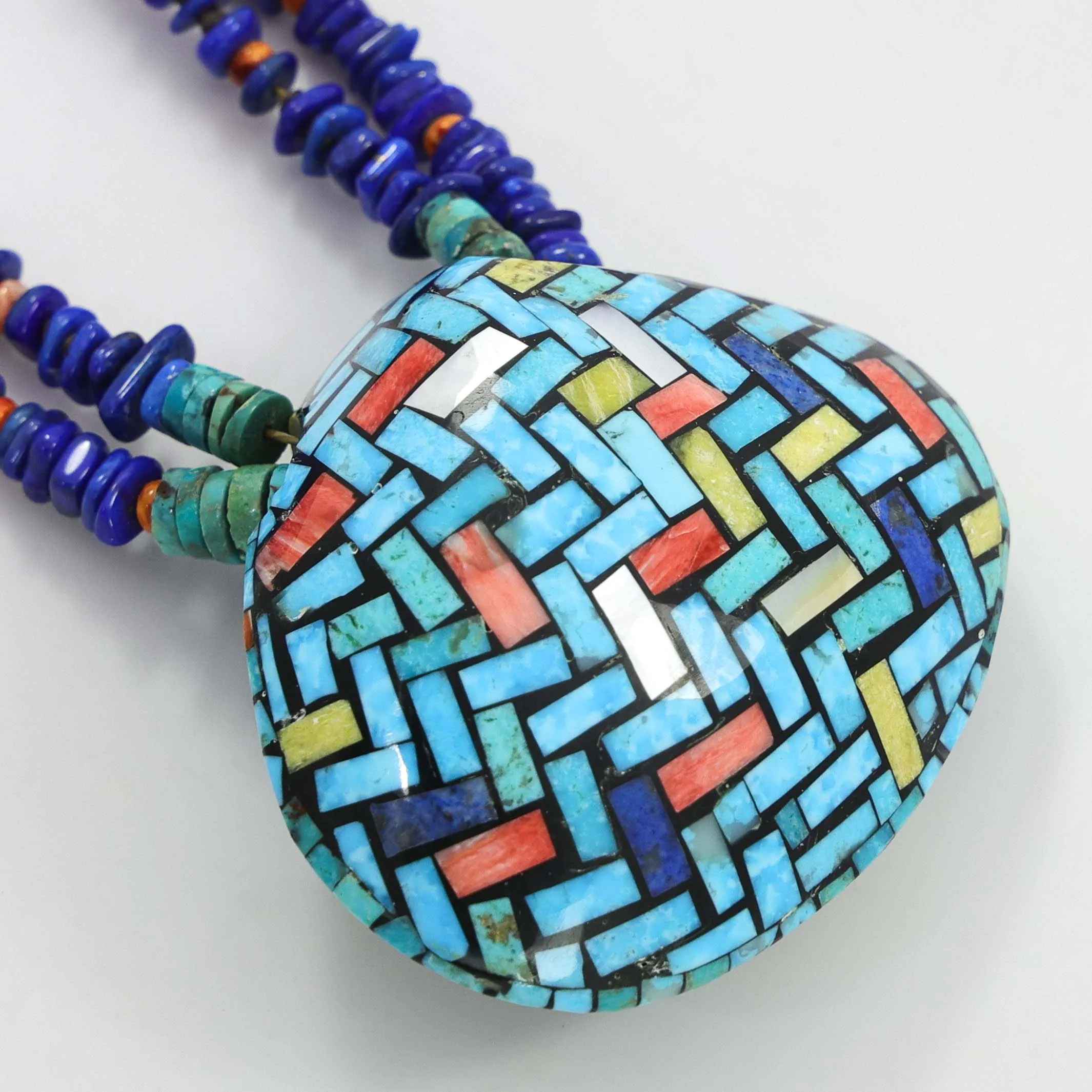 Inlaid Shell Necklace - Image 6