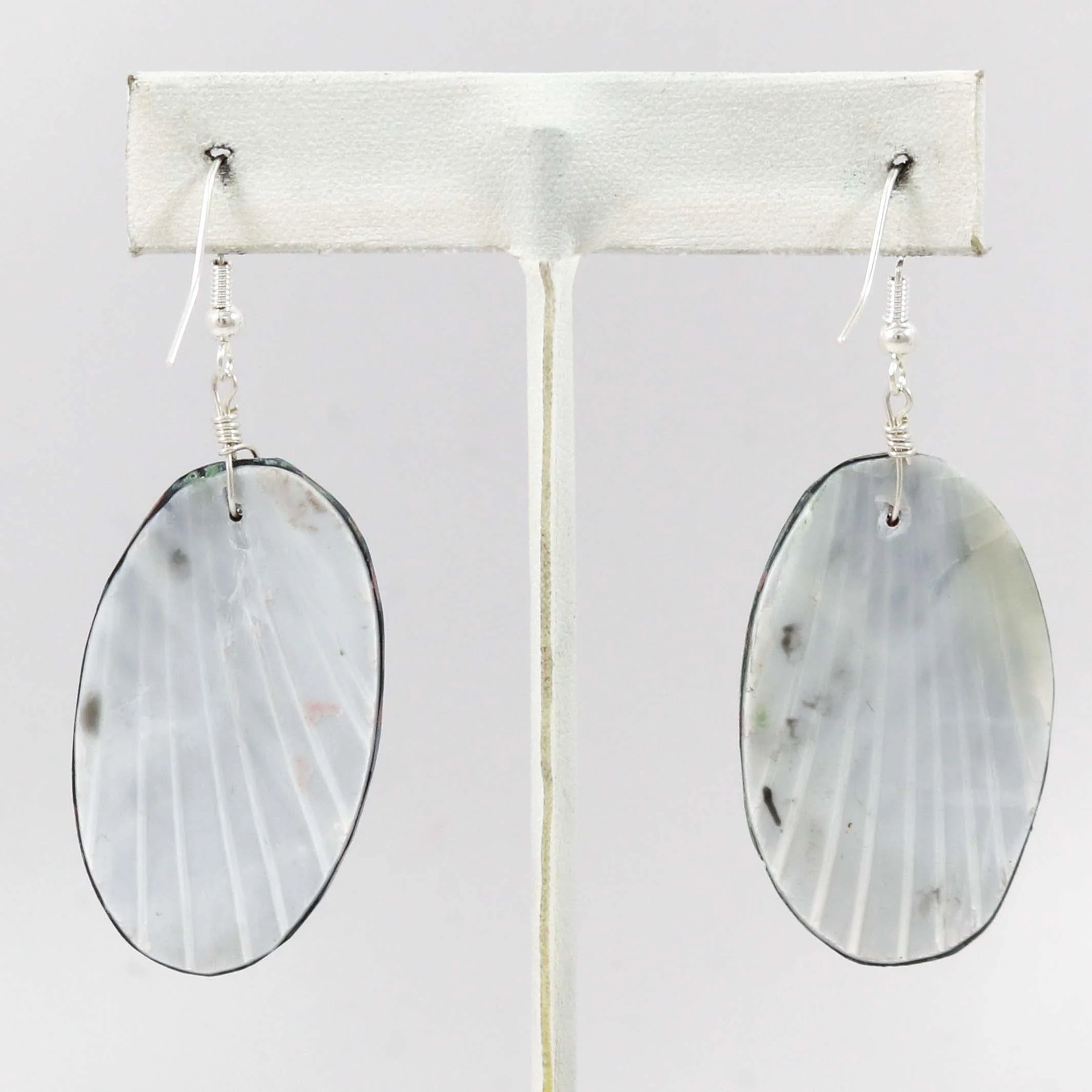 Inlay Shell Earrings - Image 2