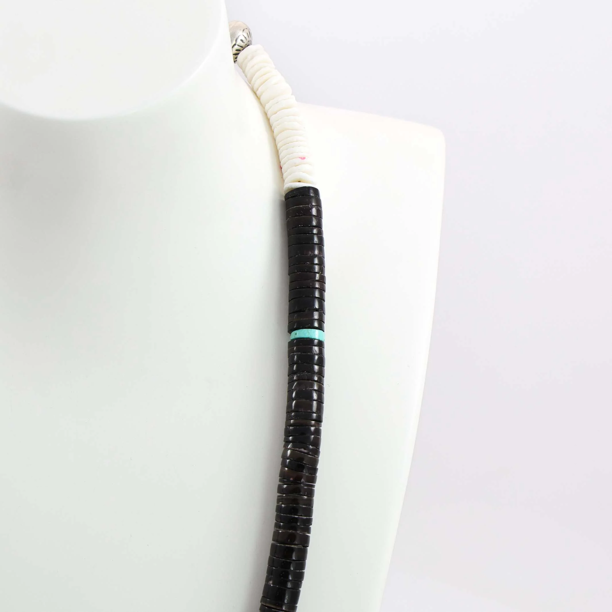Jasper and Shell Necklace - Image 4