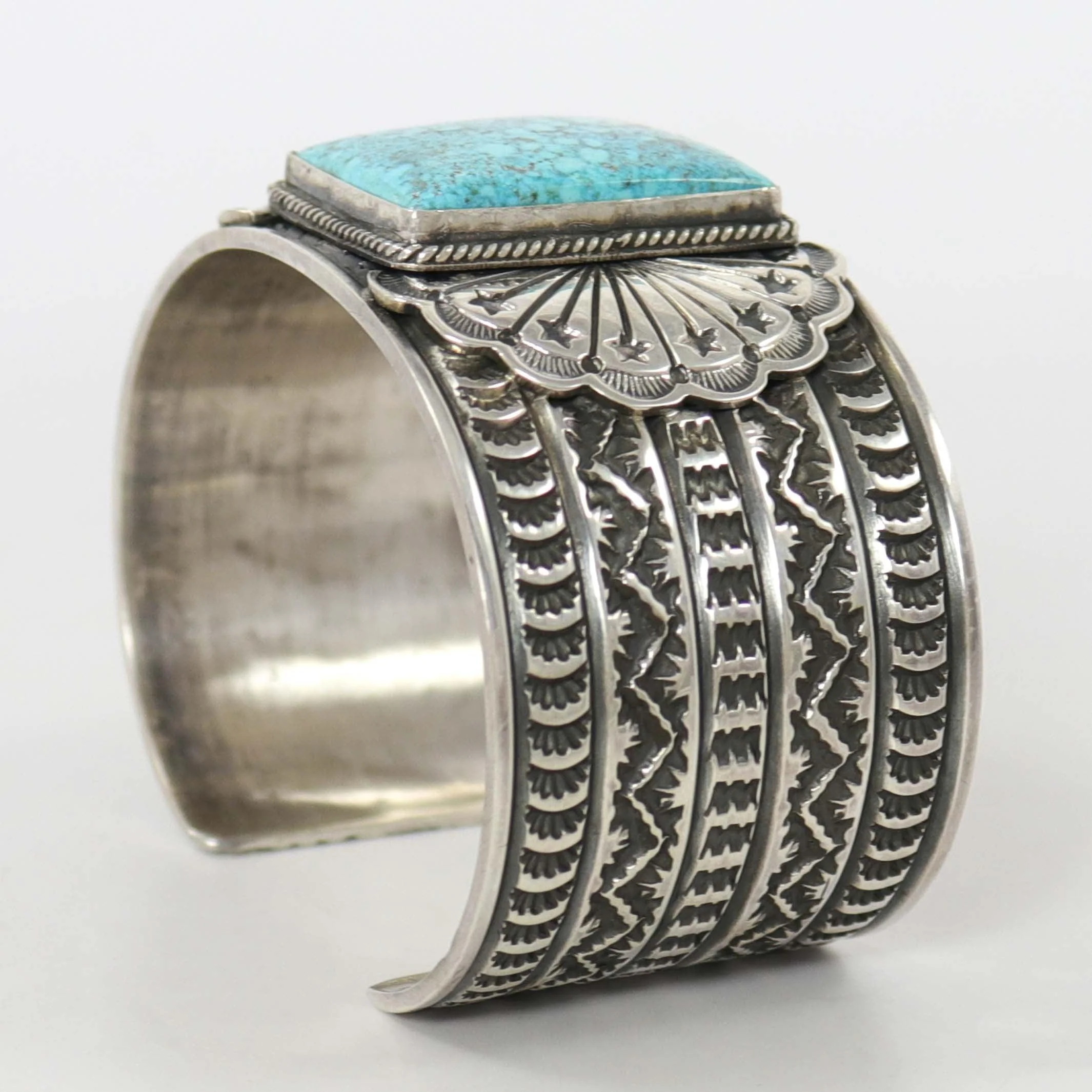 Kingman Turquoise Cuff - Image 3