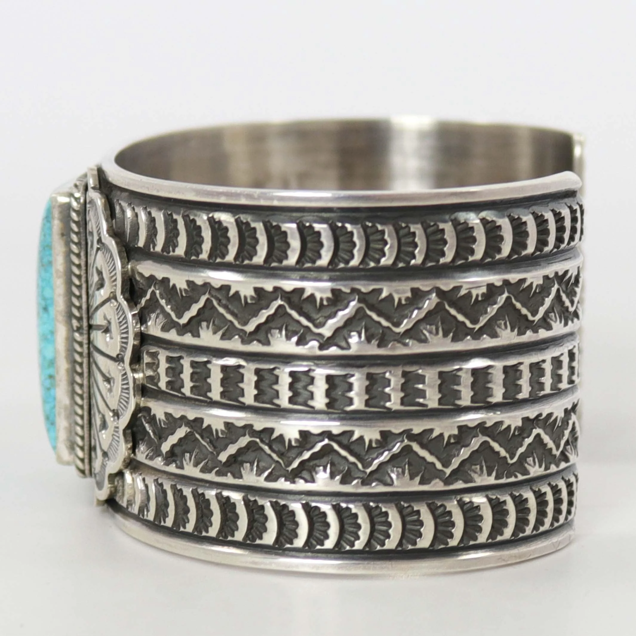 Kingman Turquoise Cuff - Image 4
