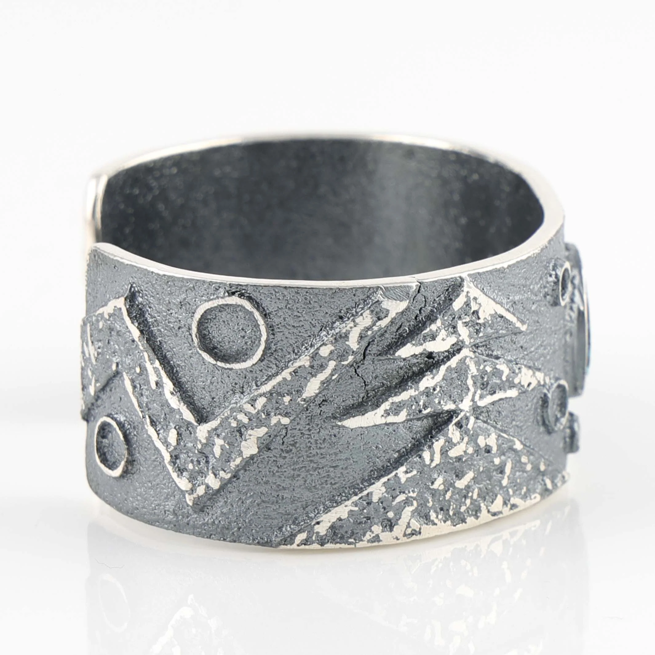 Kingman Turquoise Cuff - Image 5