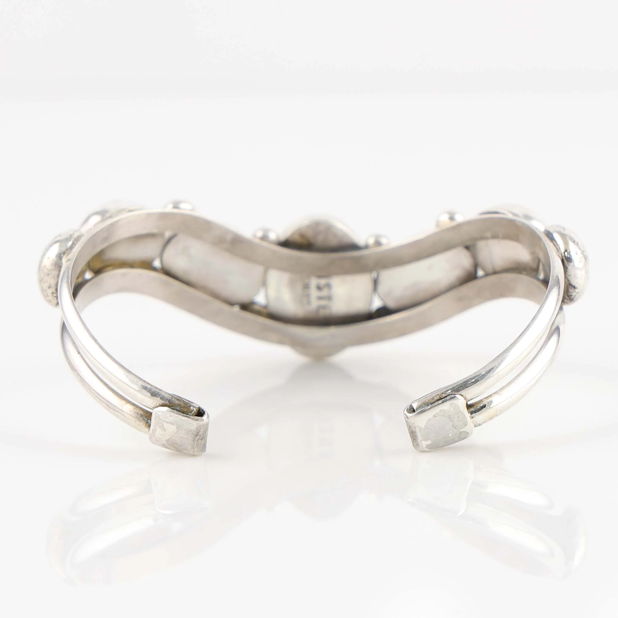 Lapis and Conch Shell Cuff - Image 4