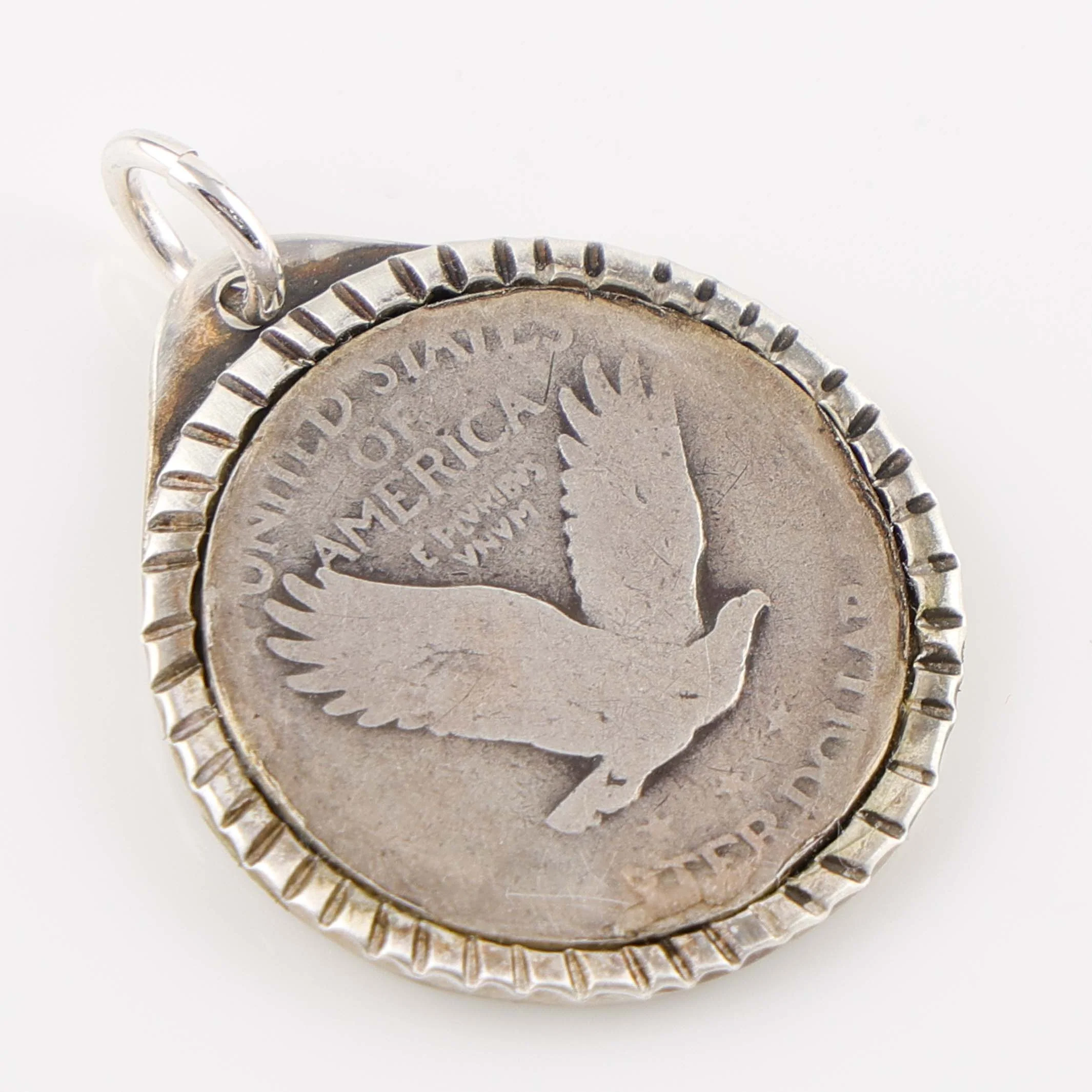 Liberty Quarter Pendant - Image 2