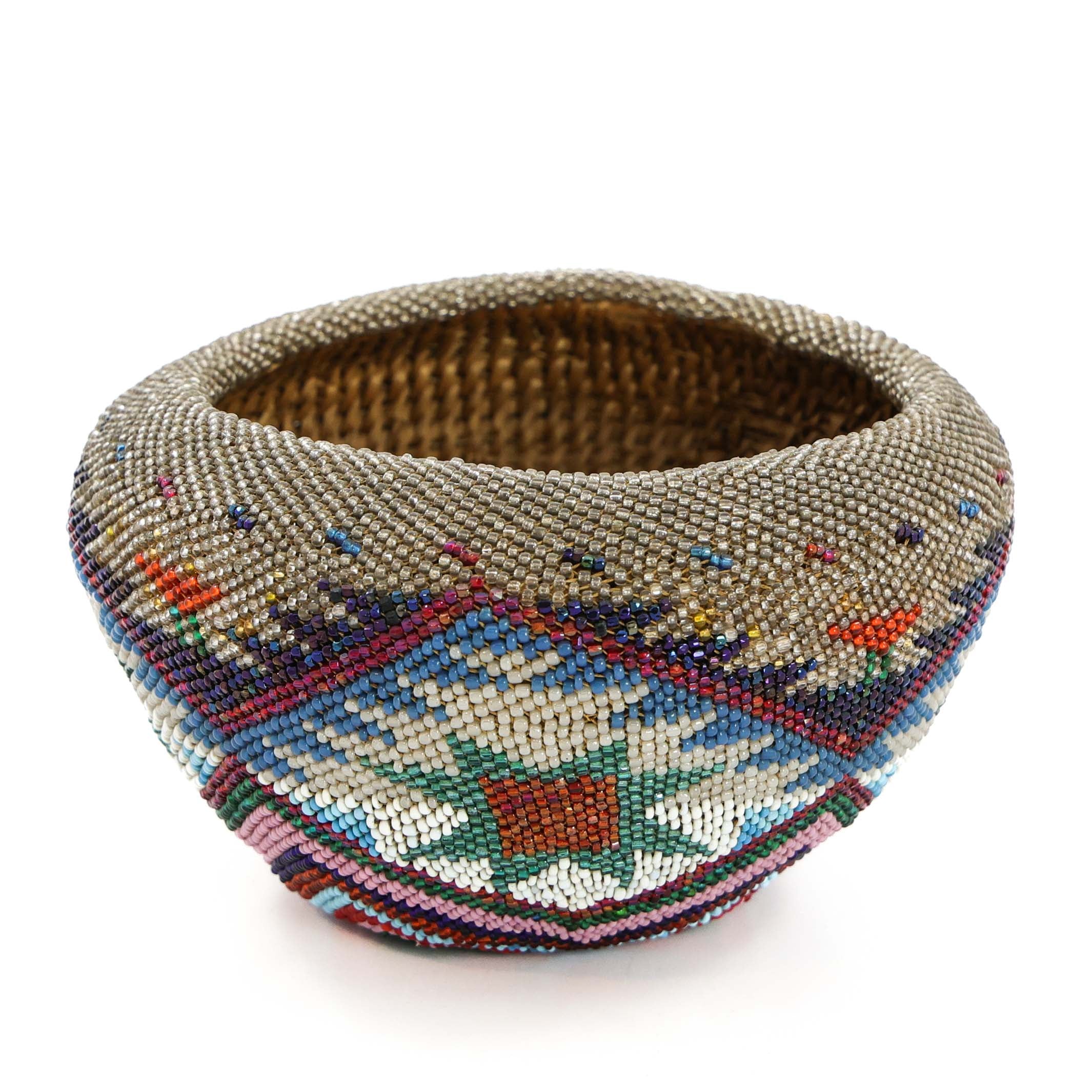 Mono Lake Paiute Beaded Basket - Image 3