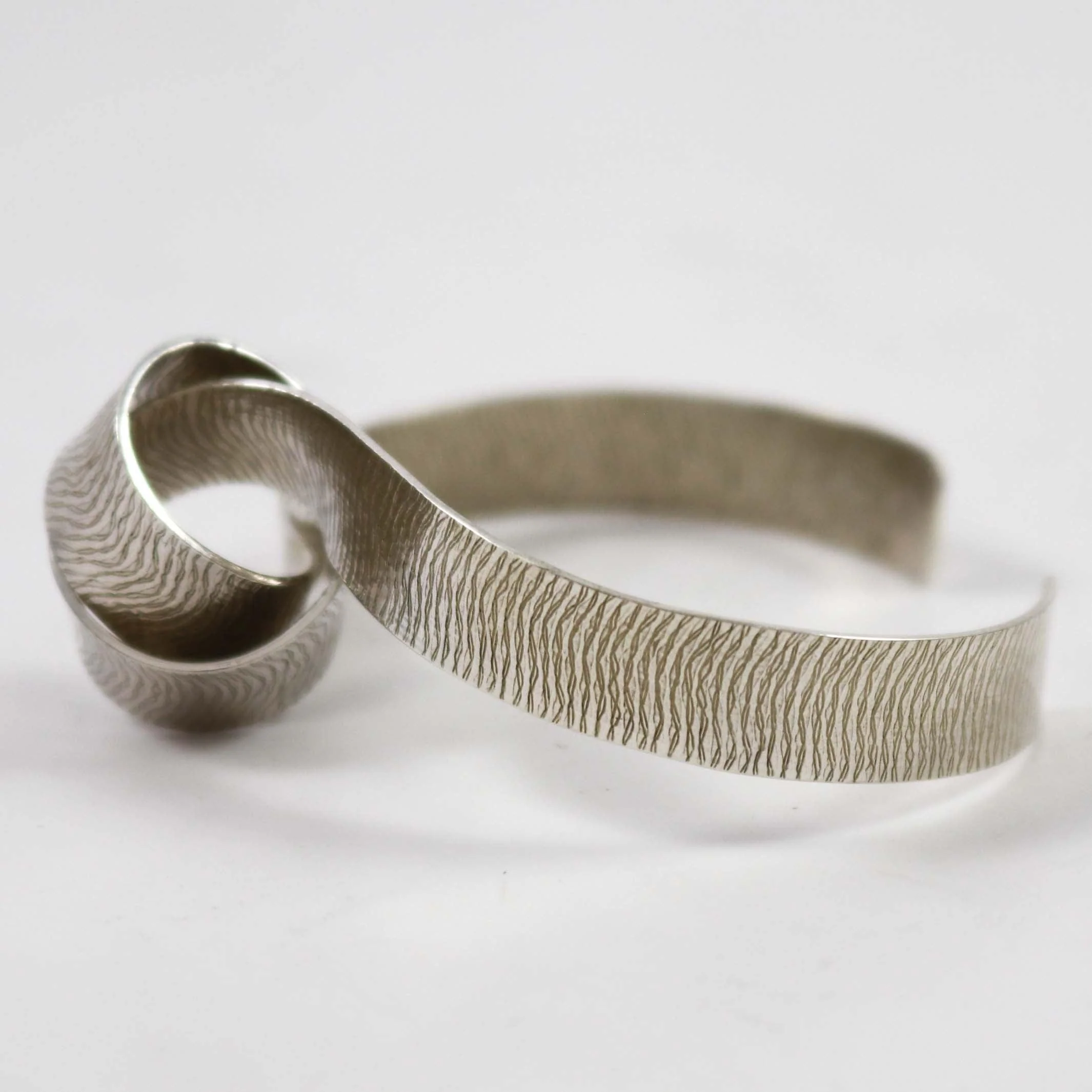 Navajo Knot Cuff - Image 4