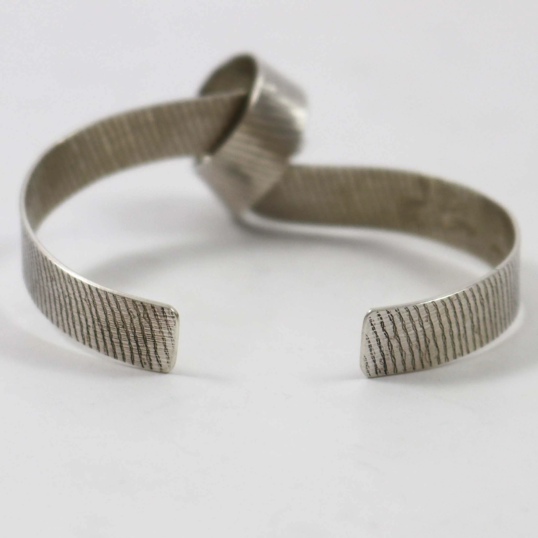 Navajo Knot Cuff - Image 5