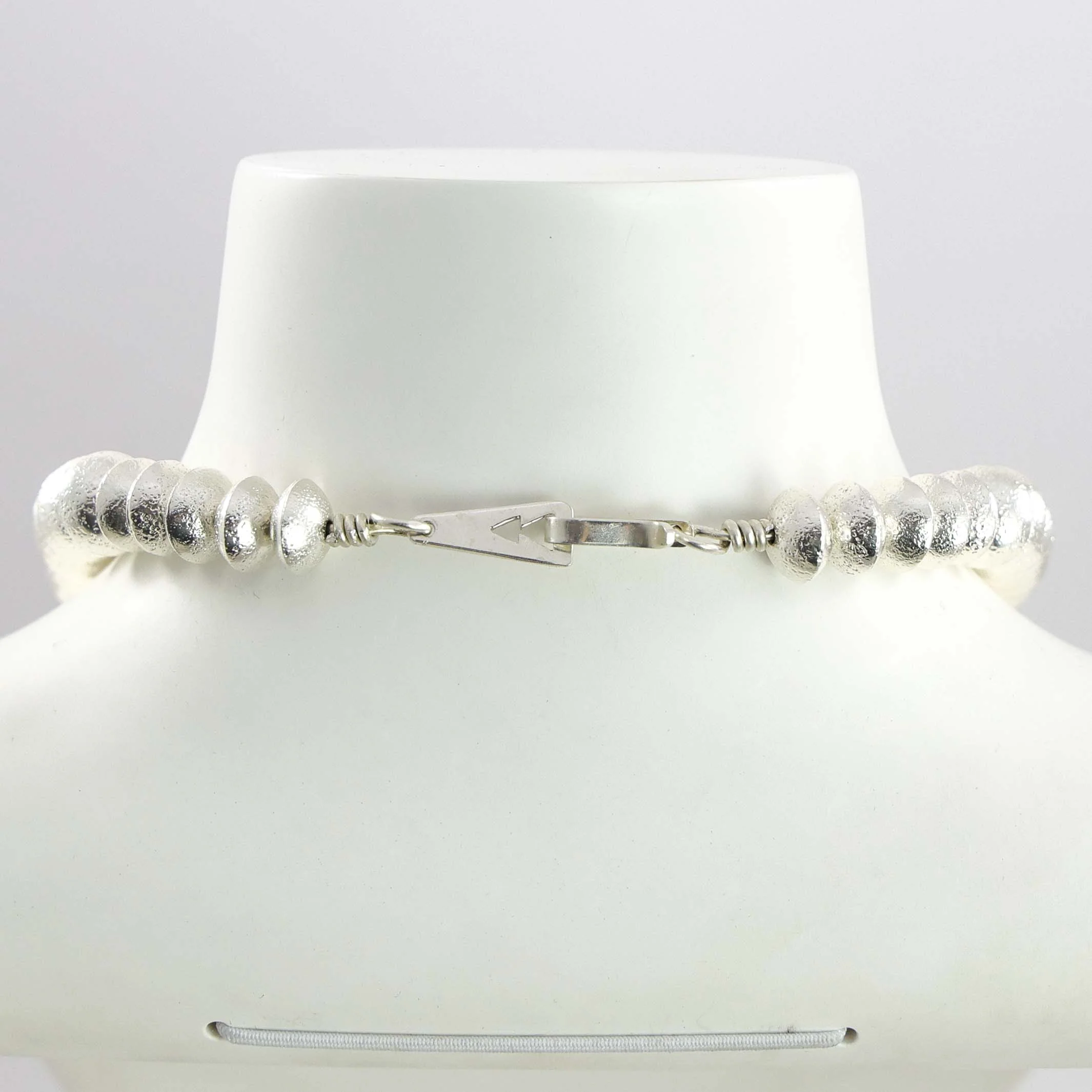 Navajo Pearl and Coral Necklace - Image 5