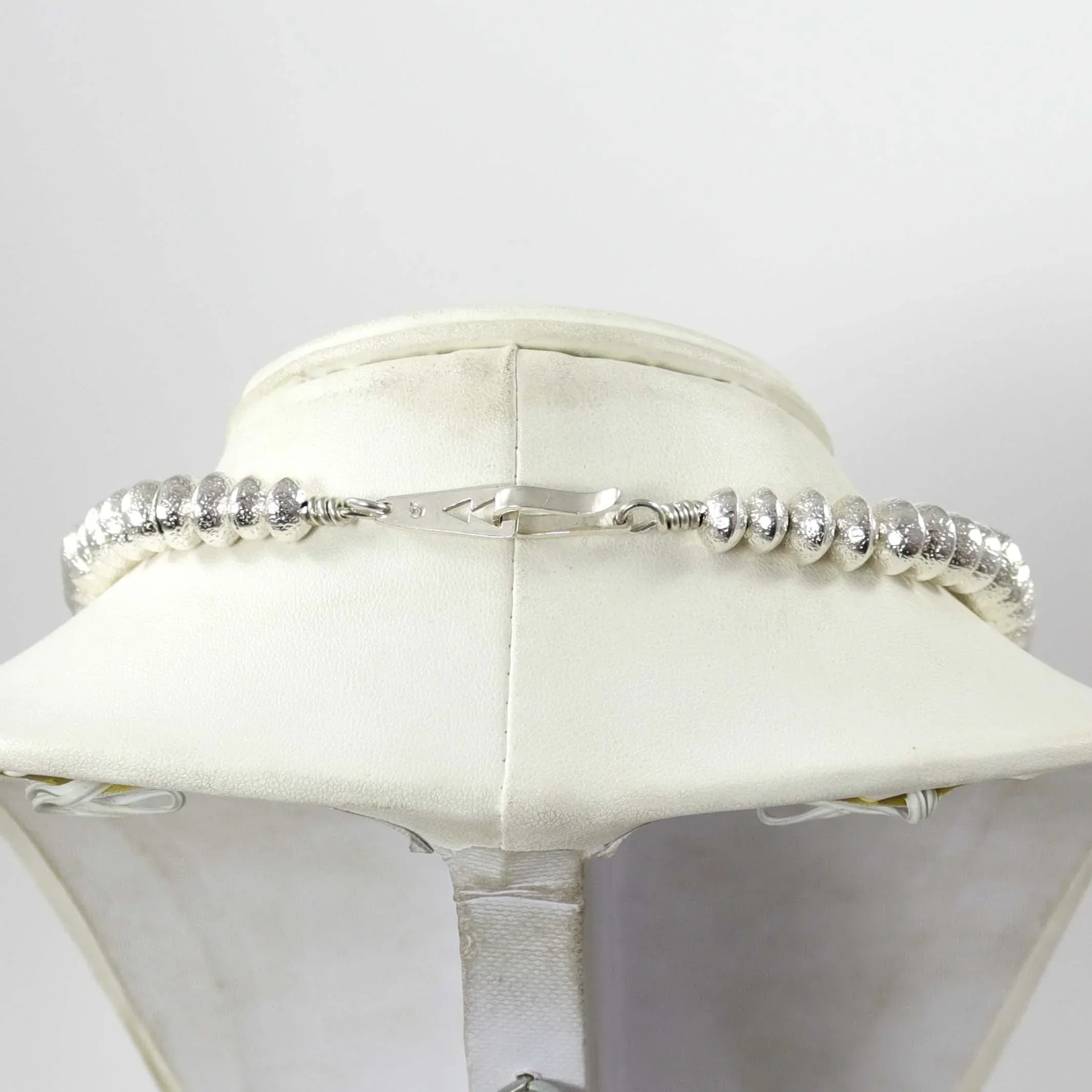 Navajo Pearl and Coral Necklace - Image 6