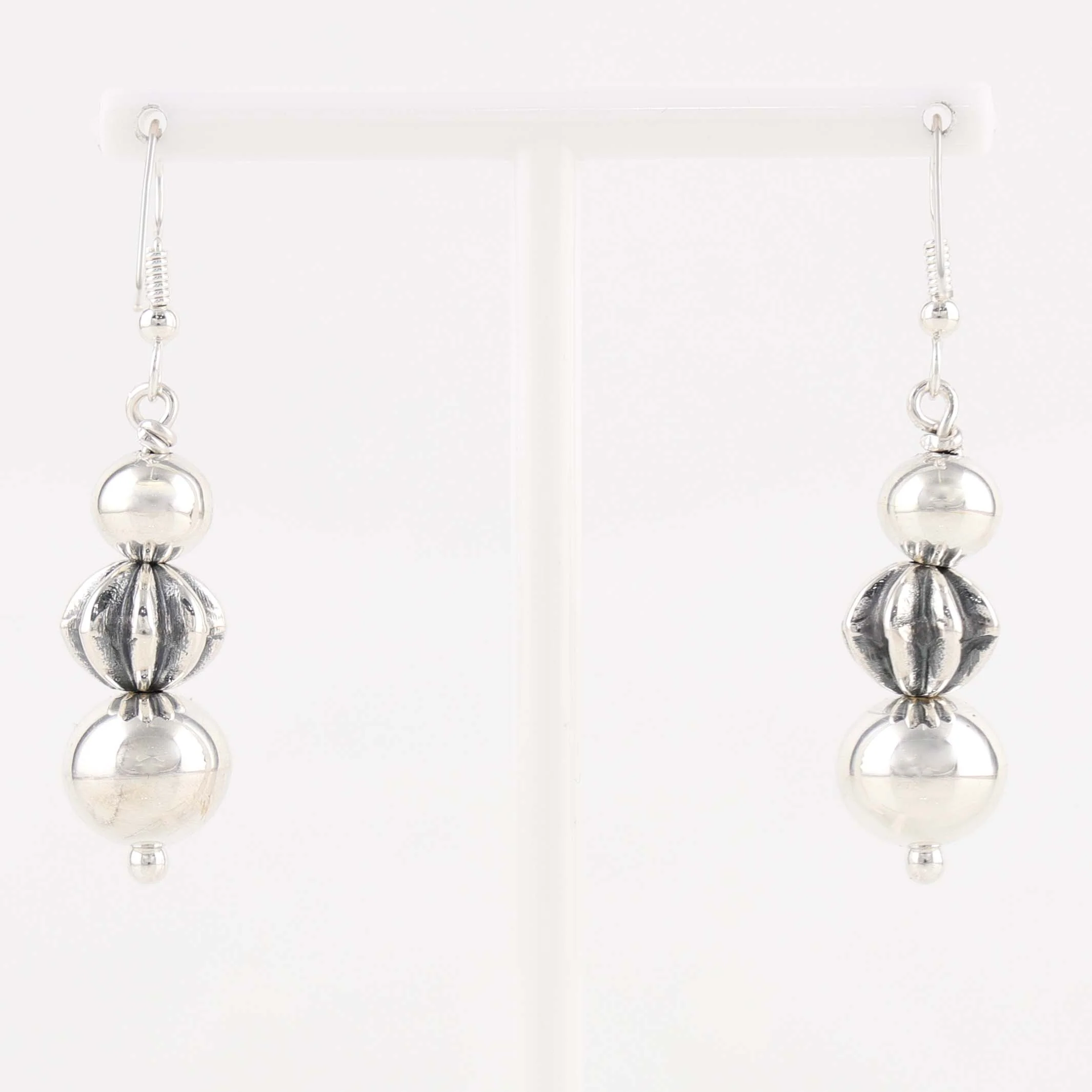 Navajo Pearl Earrings - Image 2