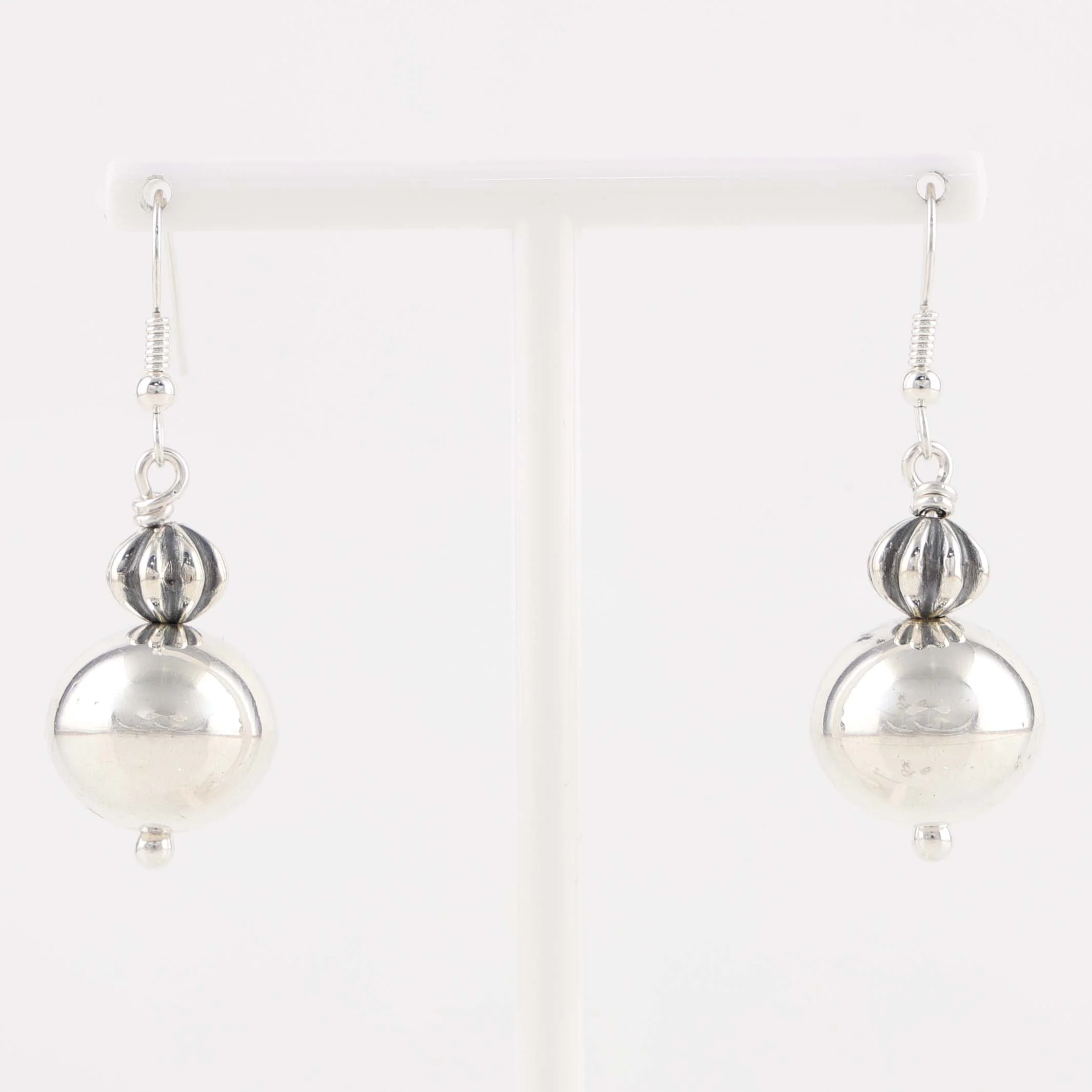 Navajo Pearl Earrings