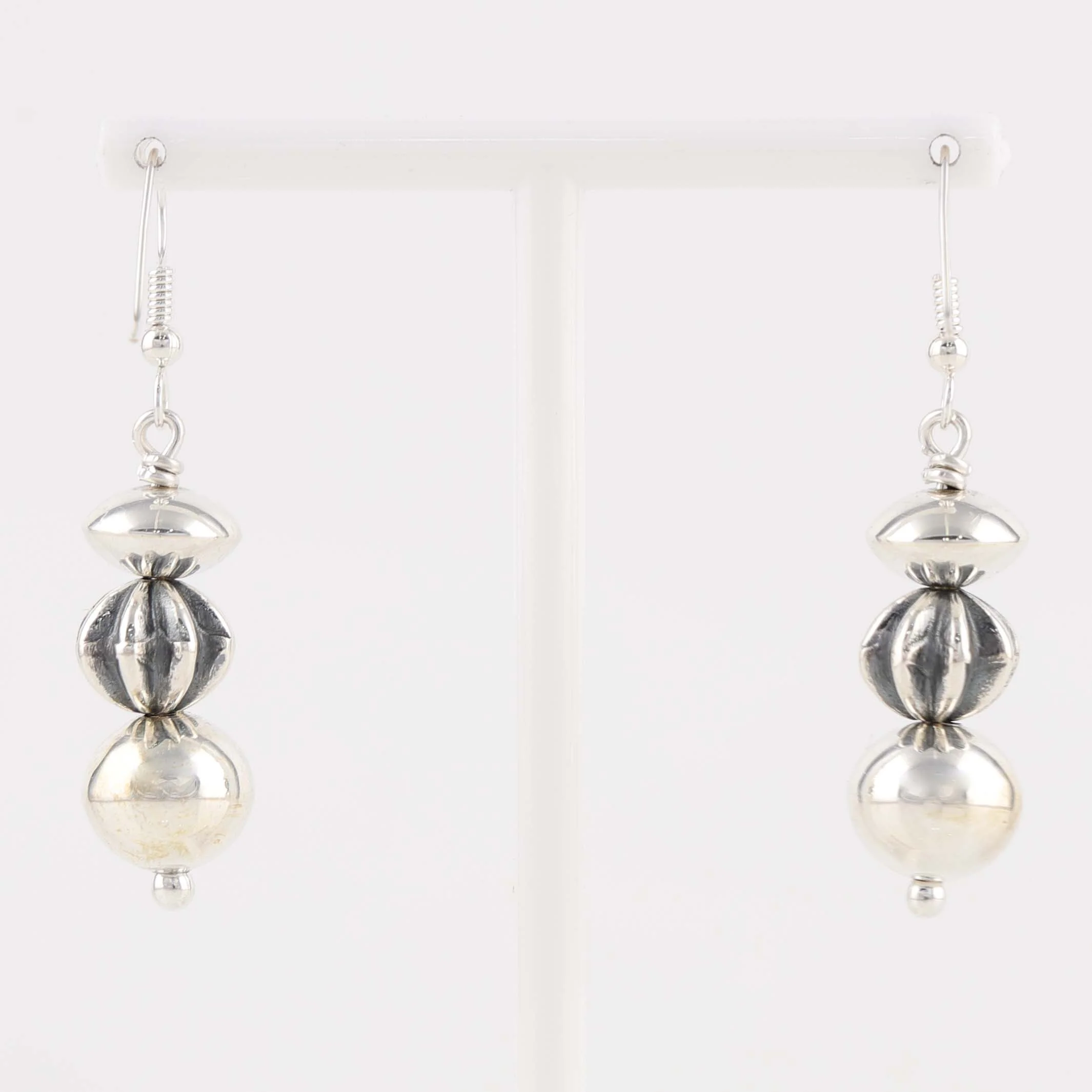 Navajo Pearl Earrings - Image 2