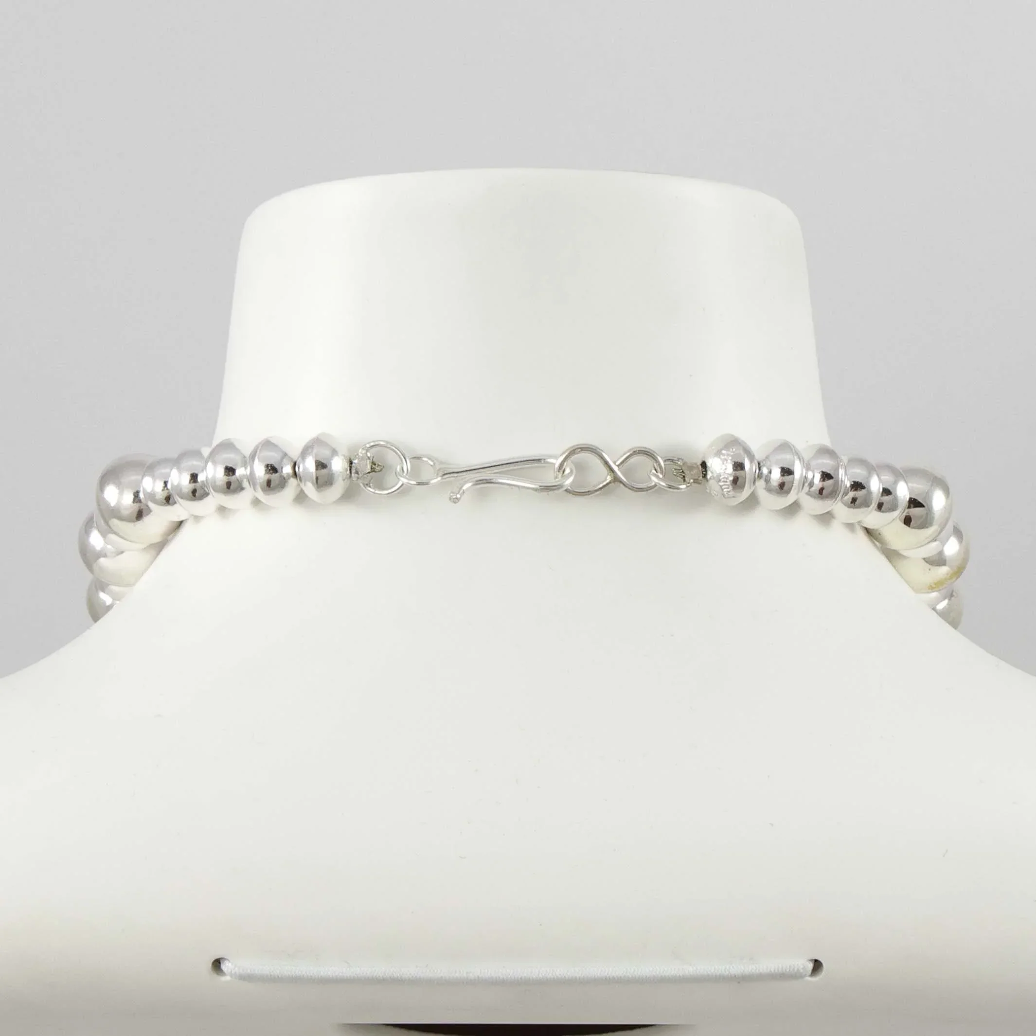 Navajo Pearl Necklace - Image 5