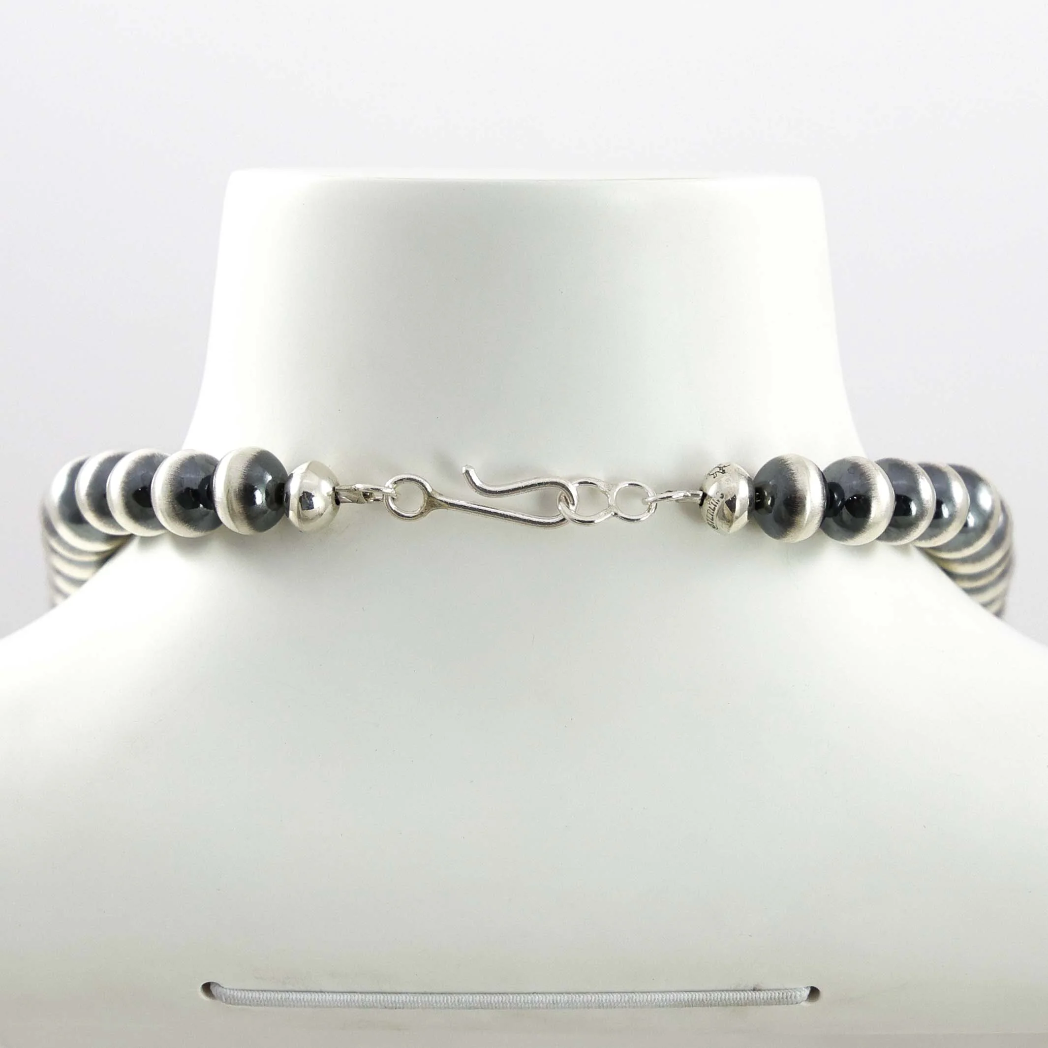 Navajo Pearl Necklace - Image 5