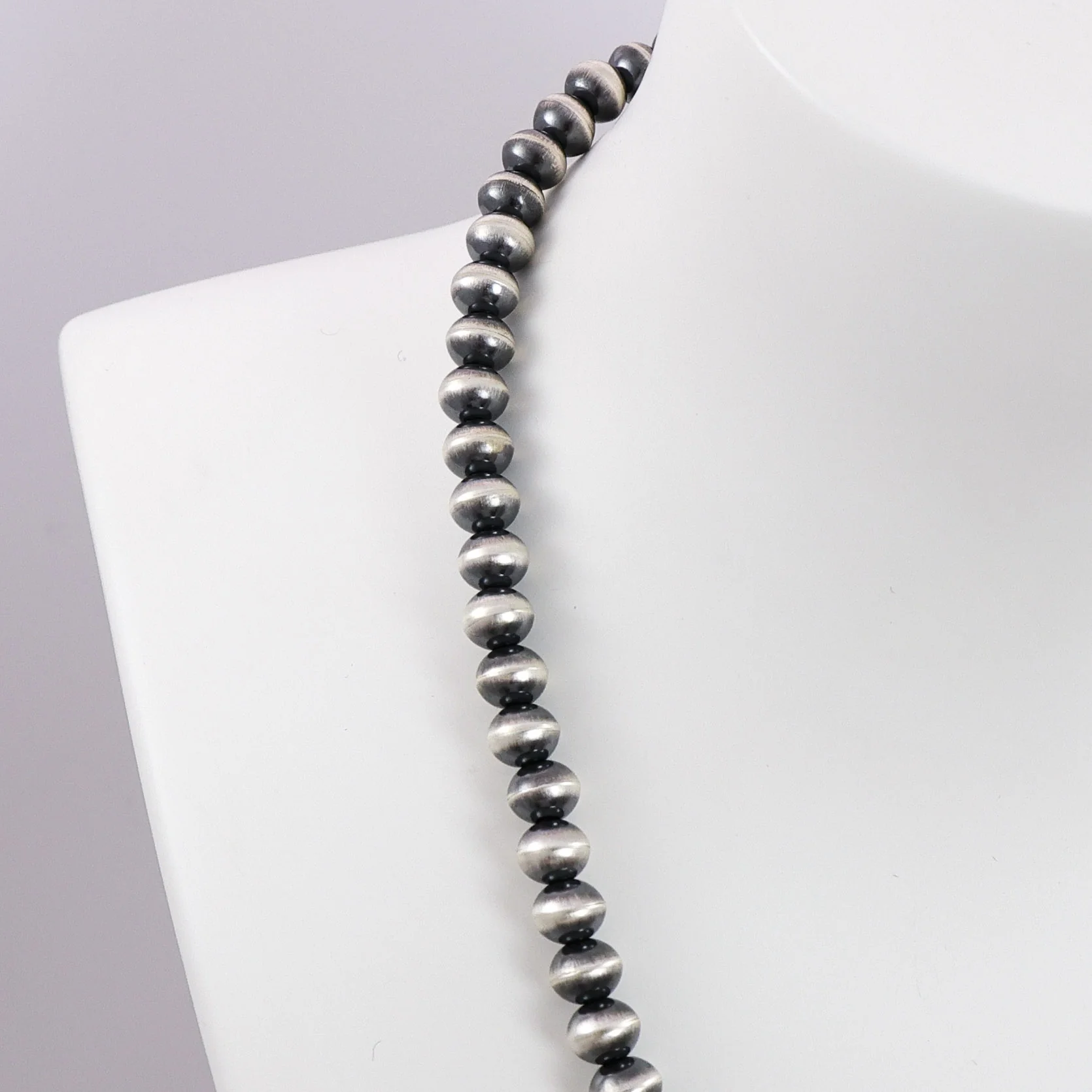 Navajo Pearl Necklace - Image 3
