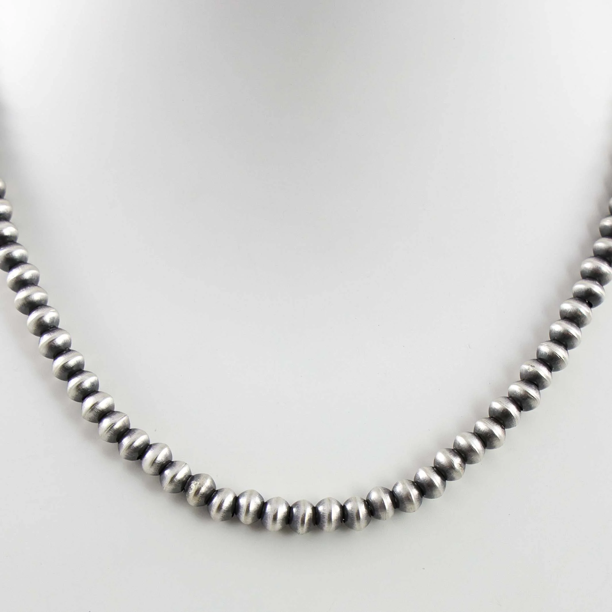 Navajo Pearl Necklace - Image 2