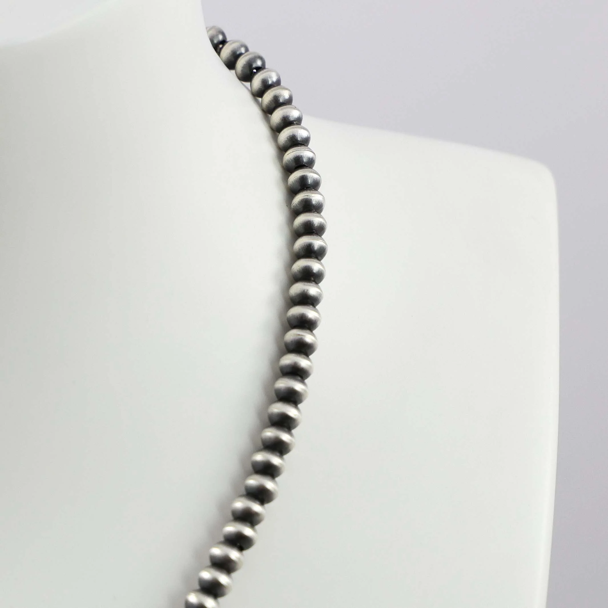 Navajo Pearl Necklace - Image 4