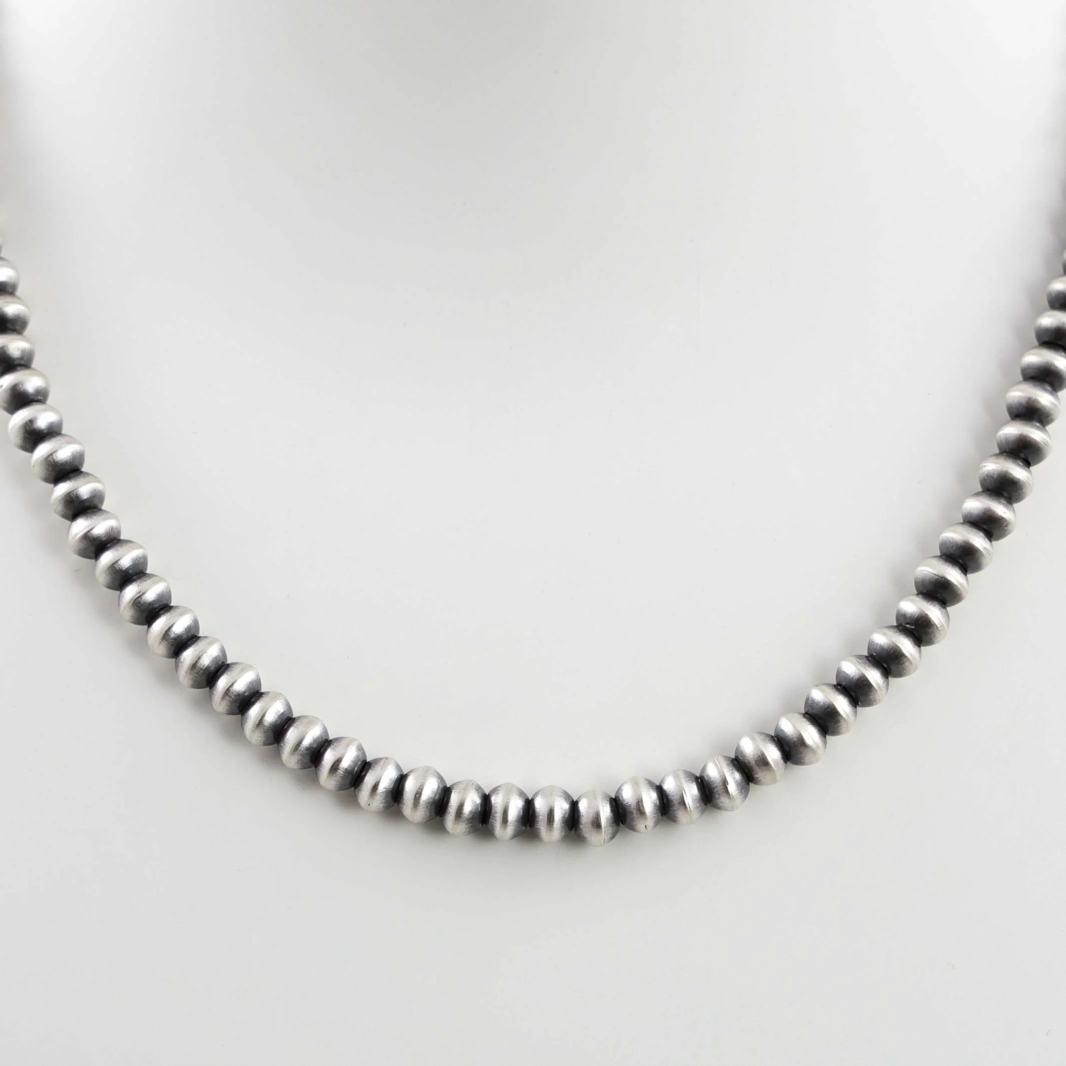 Navajo Pearl Necklace - Image 2