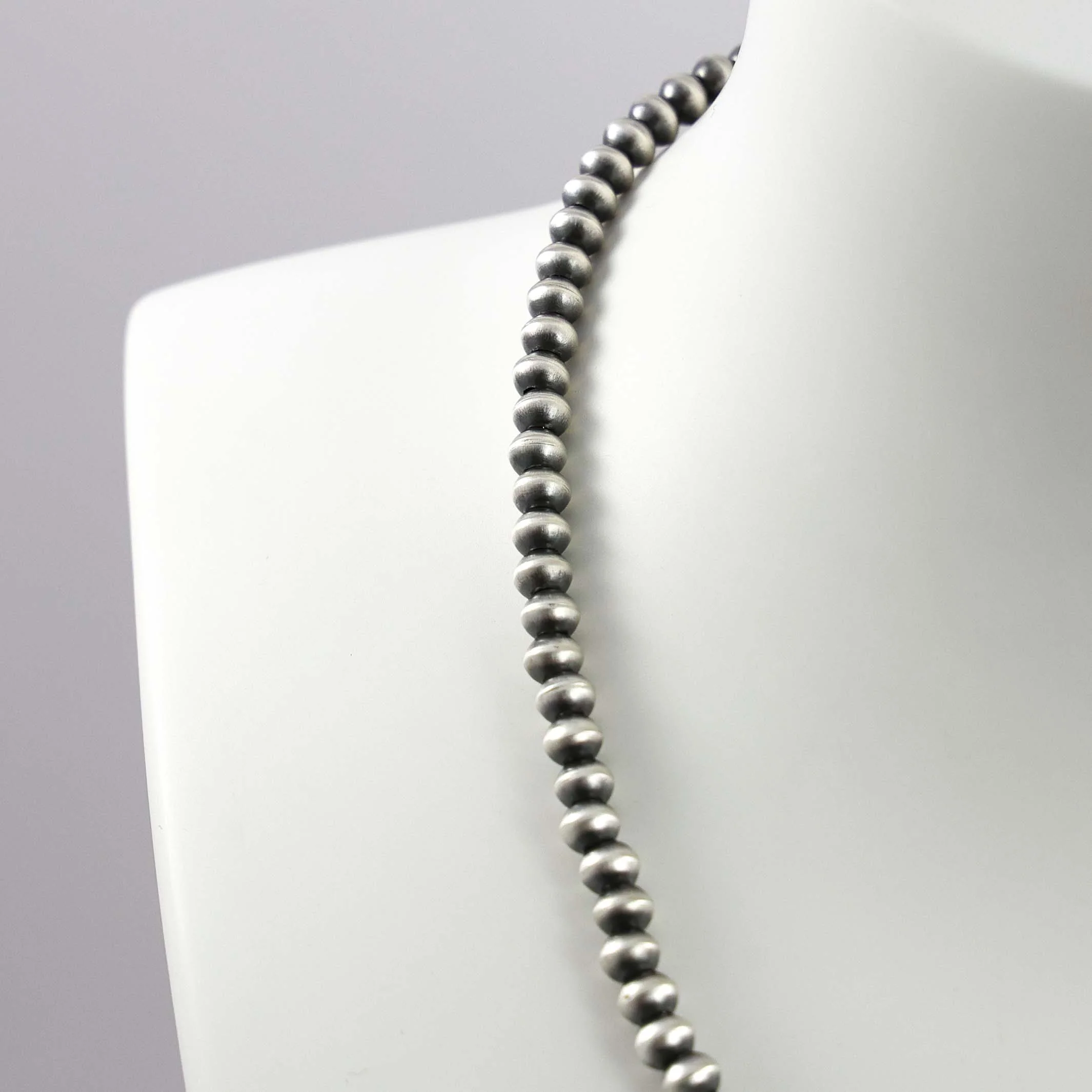 Navajo Pearl Necklace - Image 3