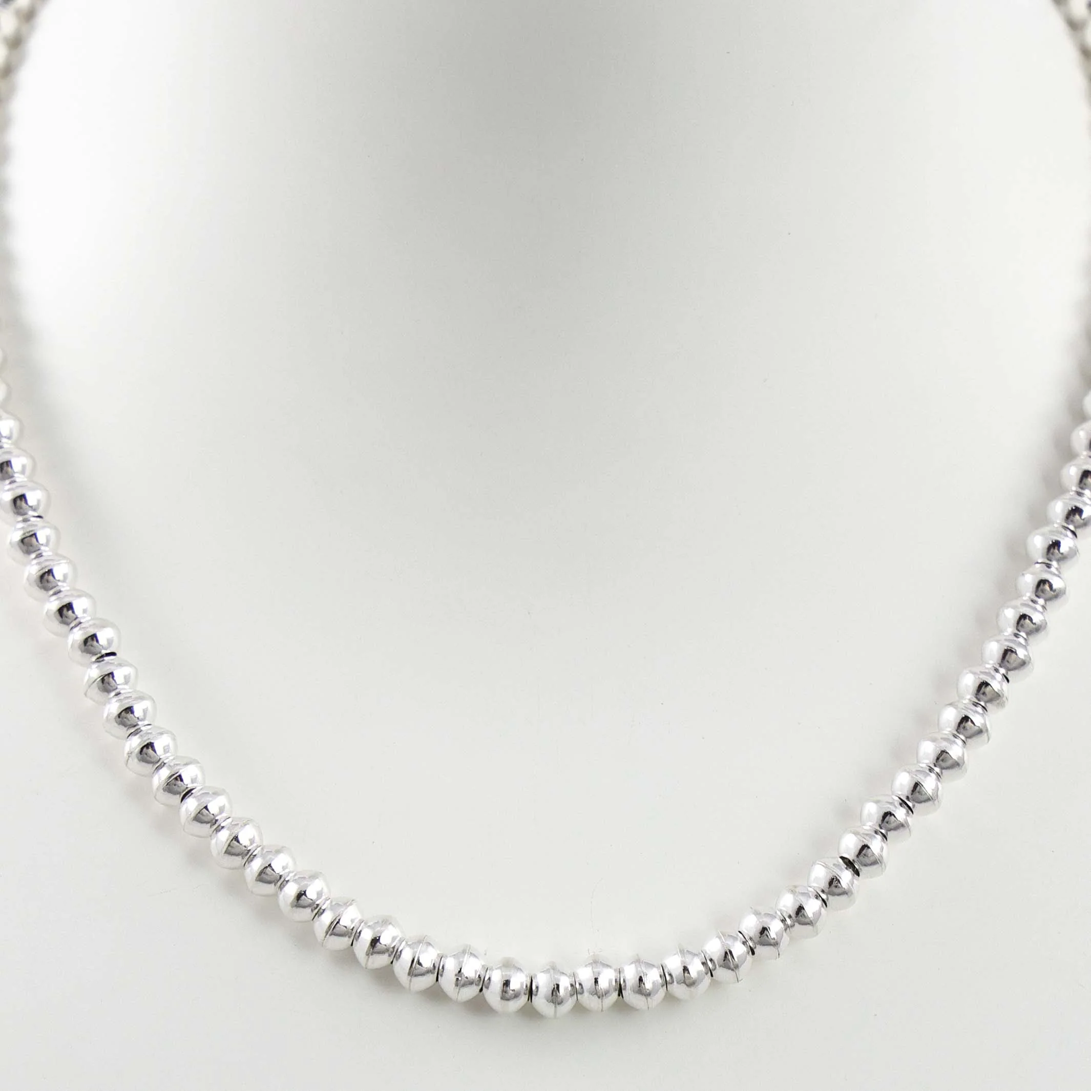 Navajo Pearl Necklace - Image 2